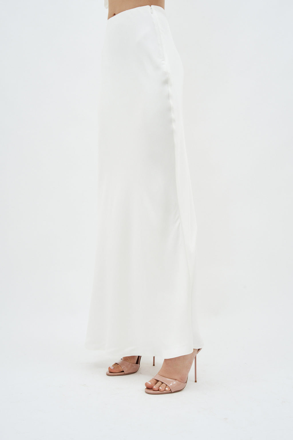 Kiri Maxi White Skirt