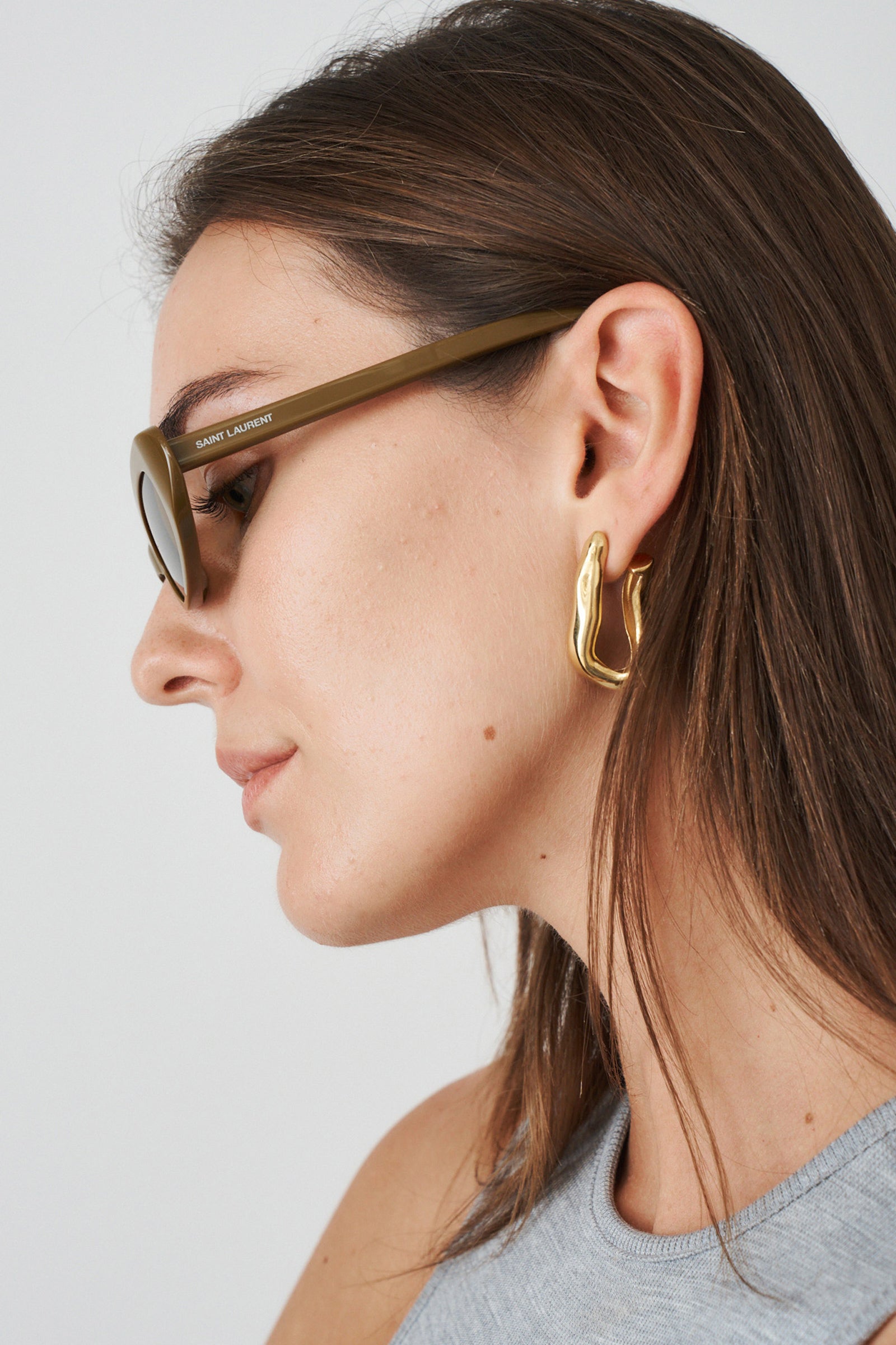 Shade Olive Oval Sunglasses