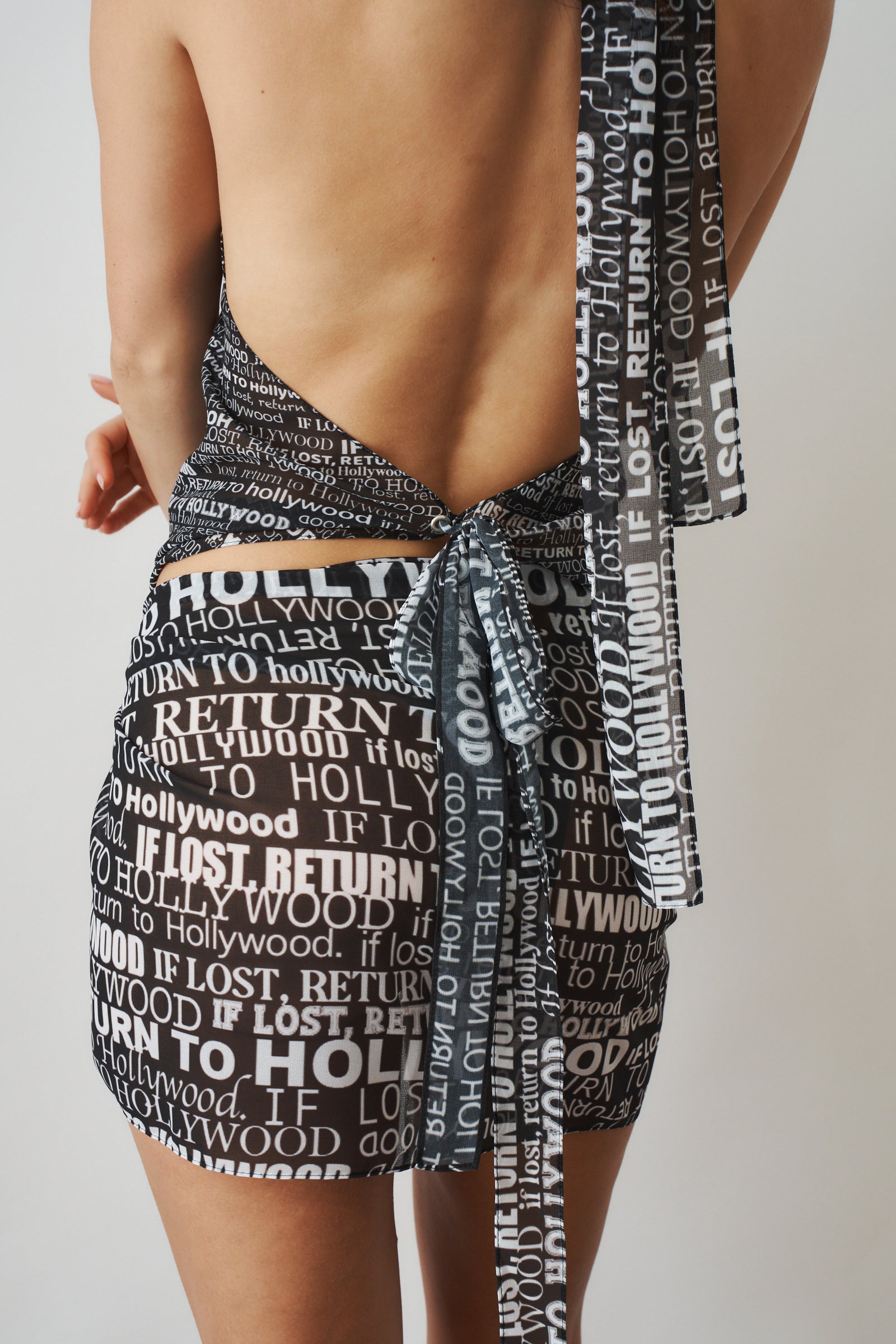 Return To Hollywood Set