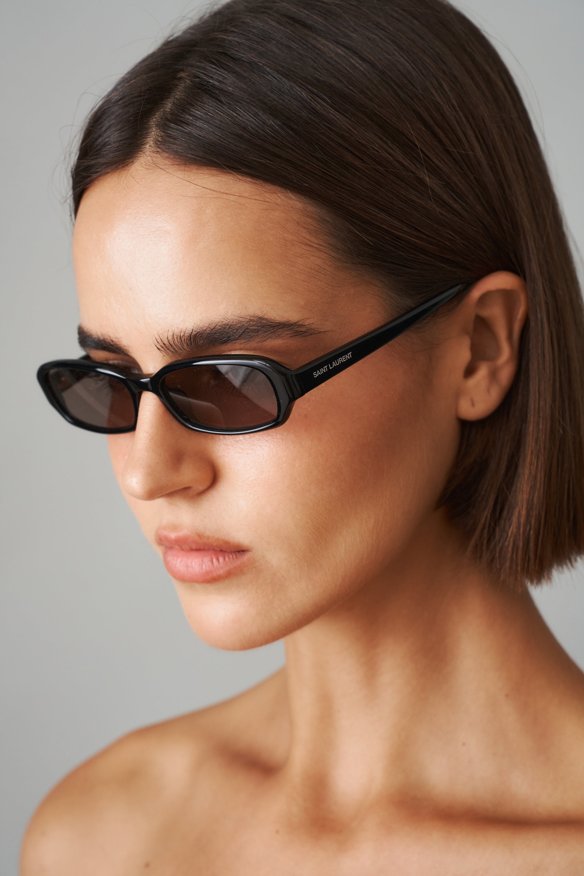 Erin Black Light Lens Sunglasses