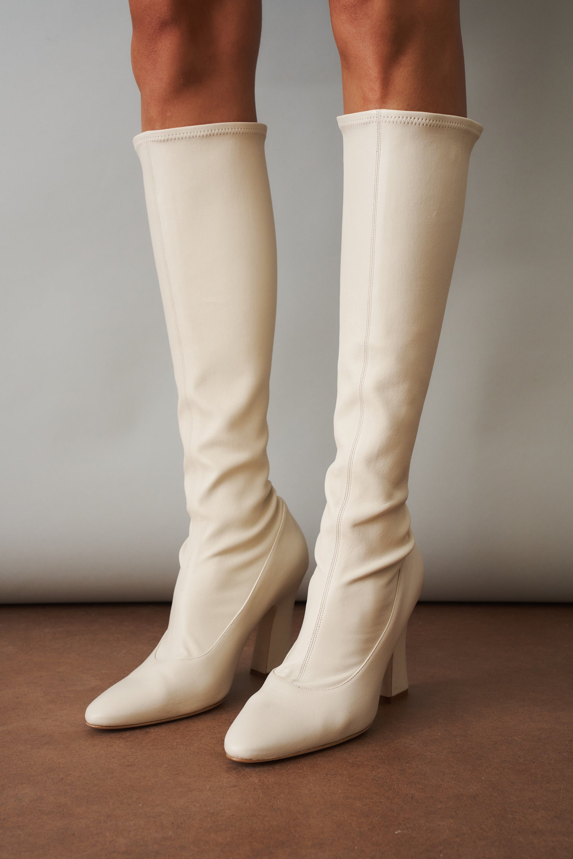Thick Heel Leather Boot in Cream