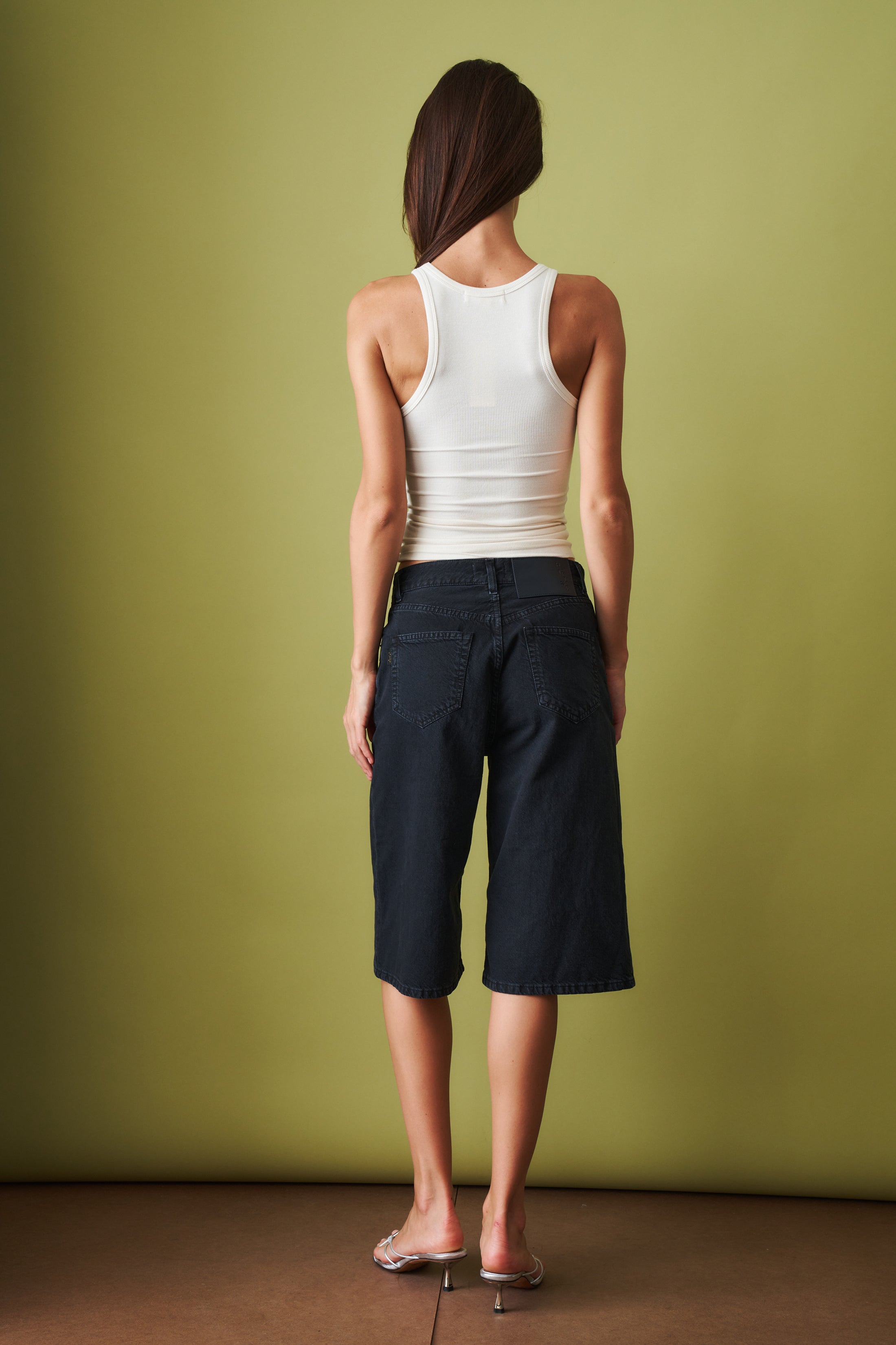 High Neck Fitted Tank Cream - DÉSORDRE