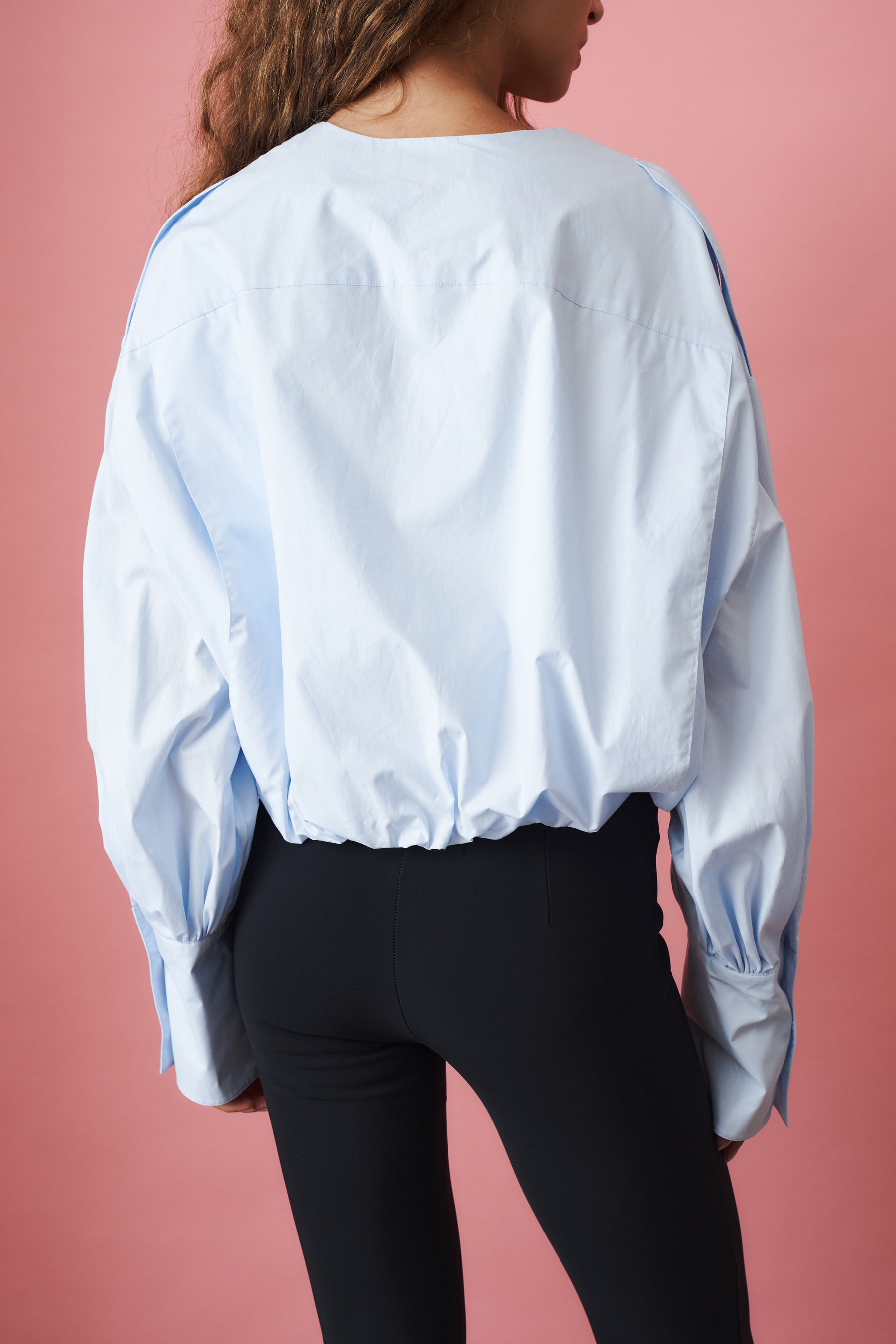 Diana Pleat Overshirt Light Blue - DÉSORDRE