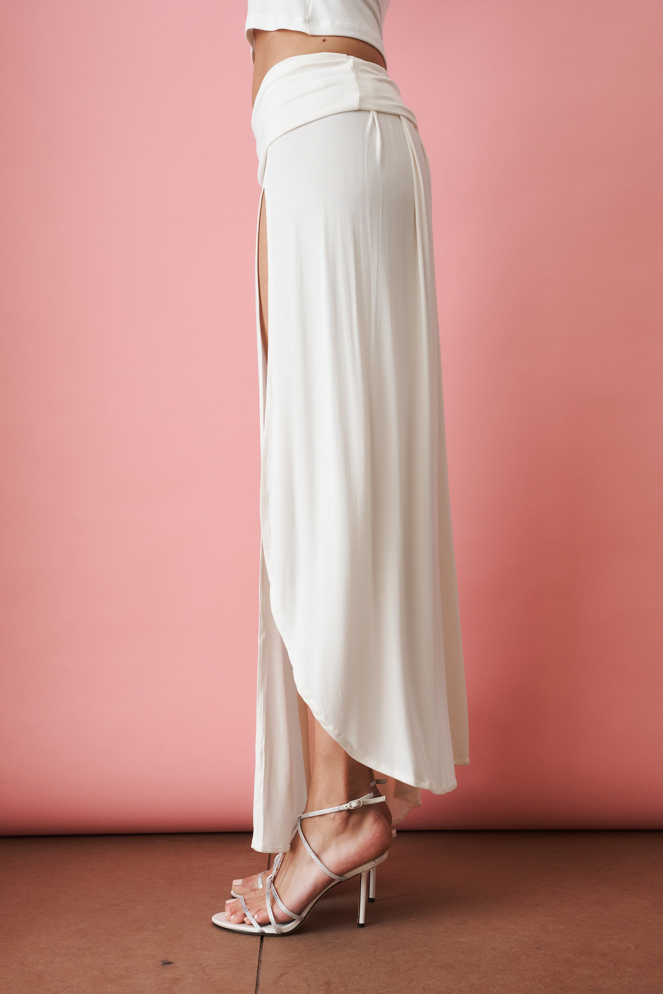 Cora Skirt Cream - DÉSORDRE