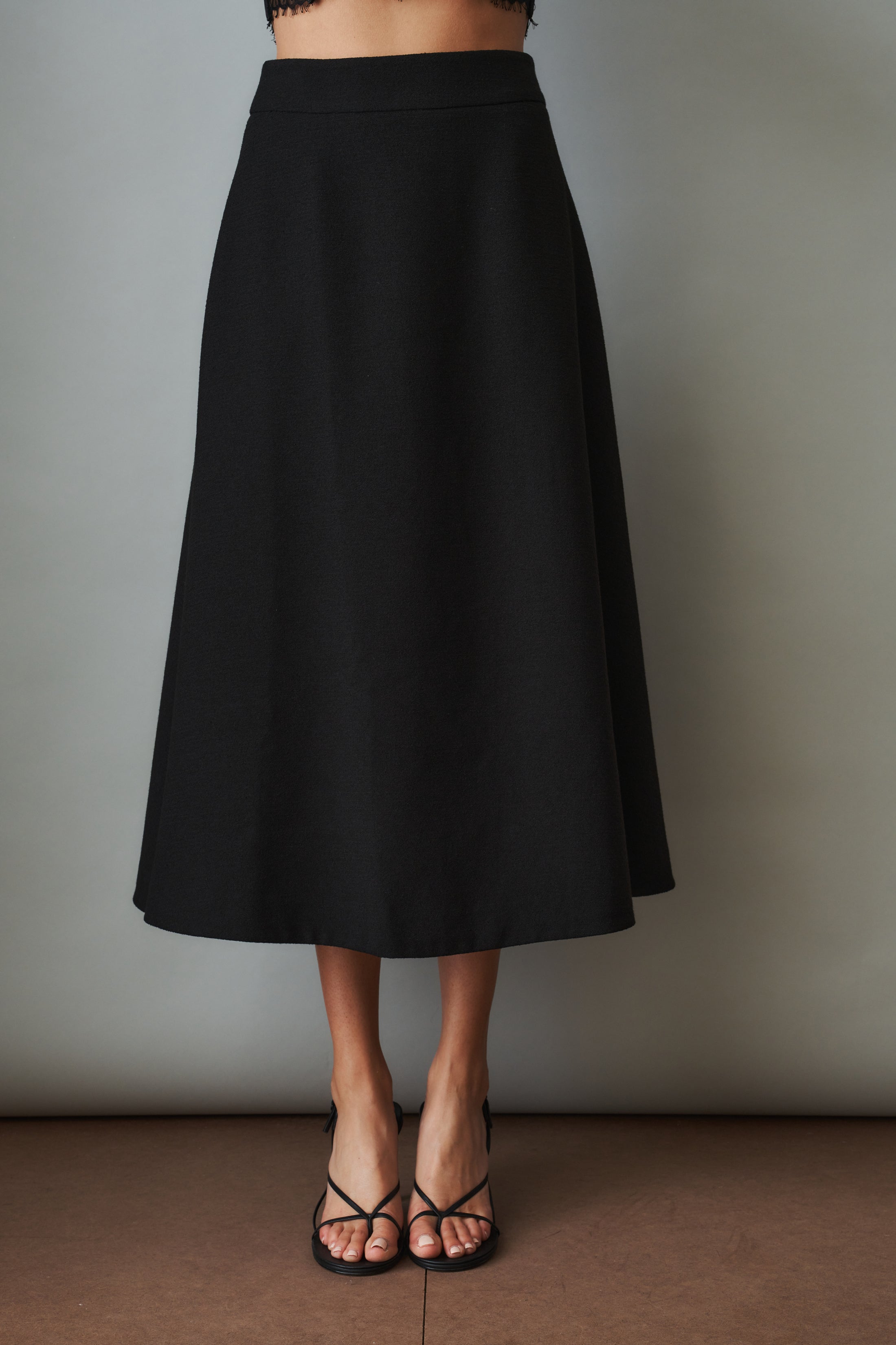 Natalia Tailored A Line Black Midi Skirt - DÉSORDRE