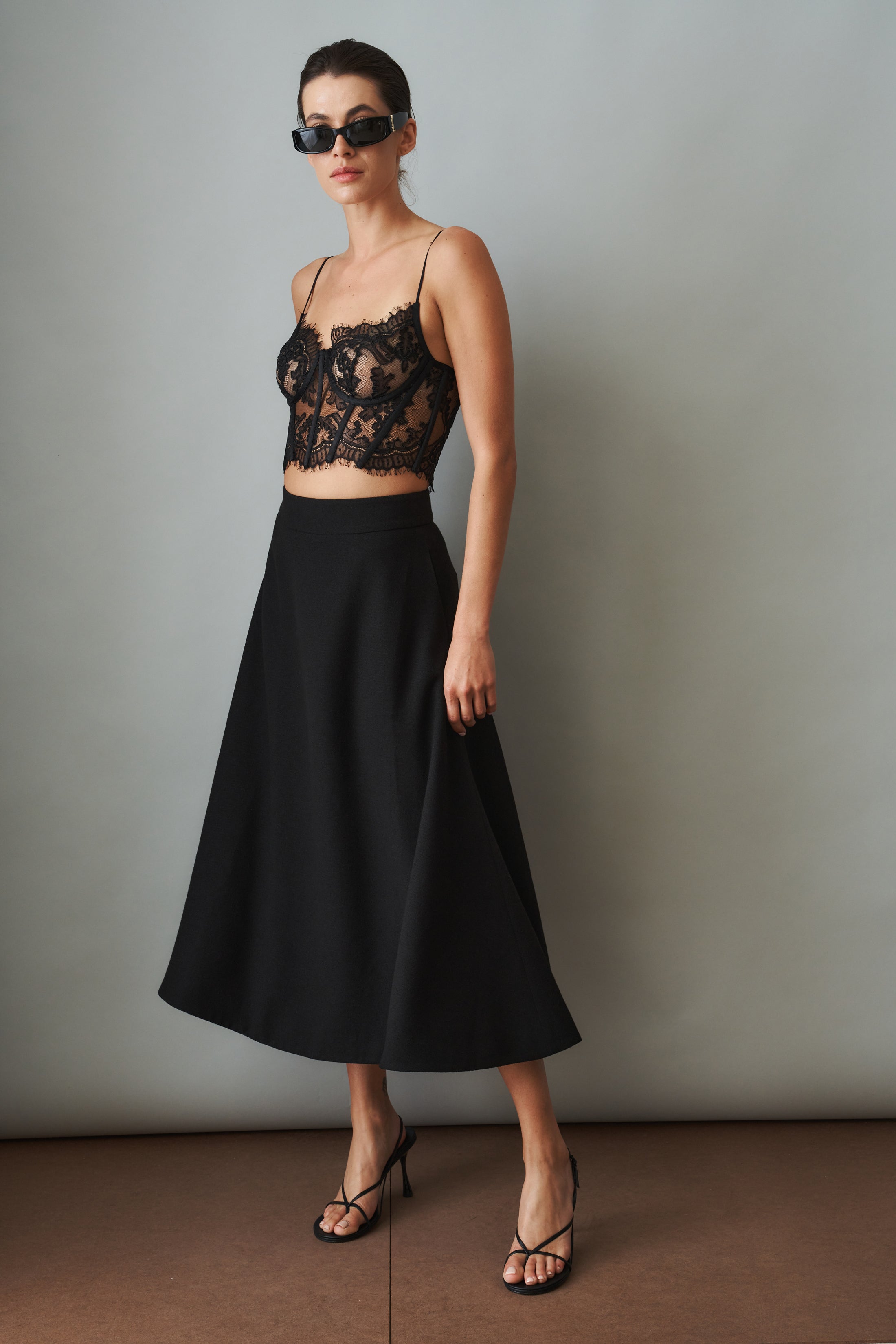 Natalia Tailored A Line Black Midi Skirt - DÉSORDRE