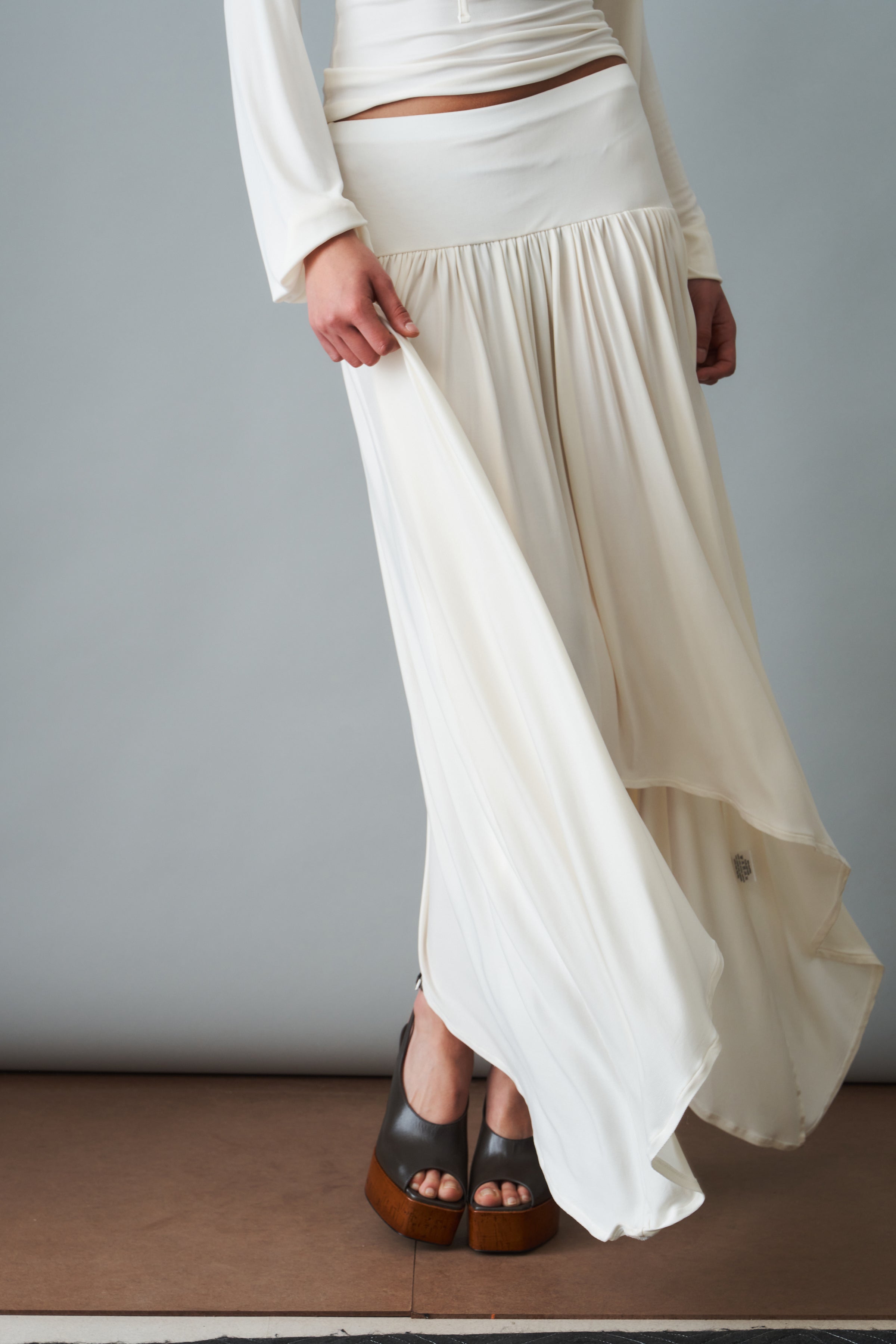 Elya Skirt White