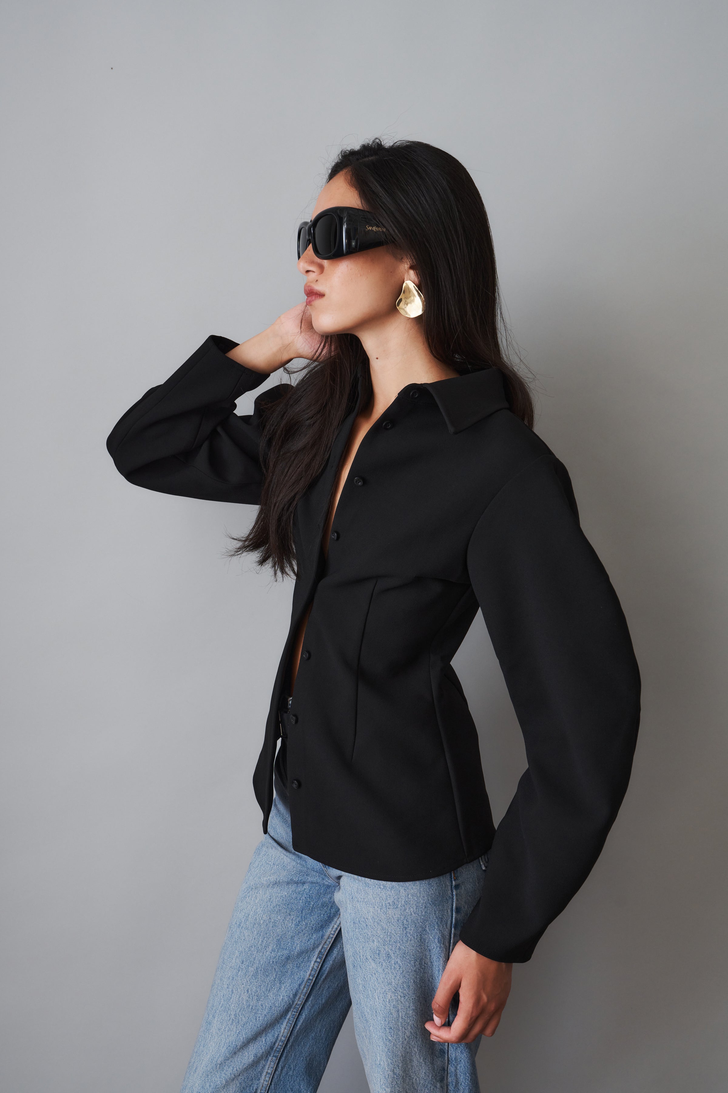 Vinetta Black Shirt