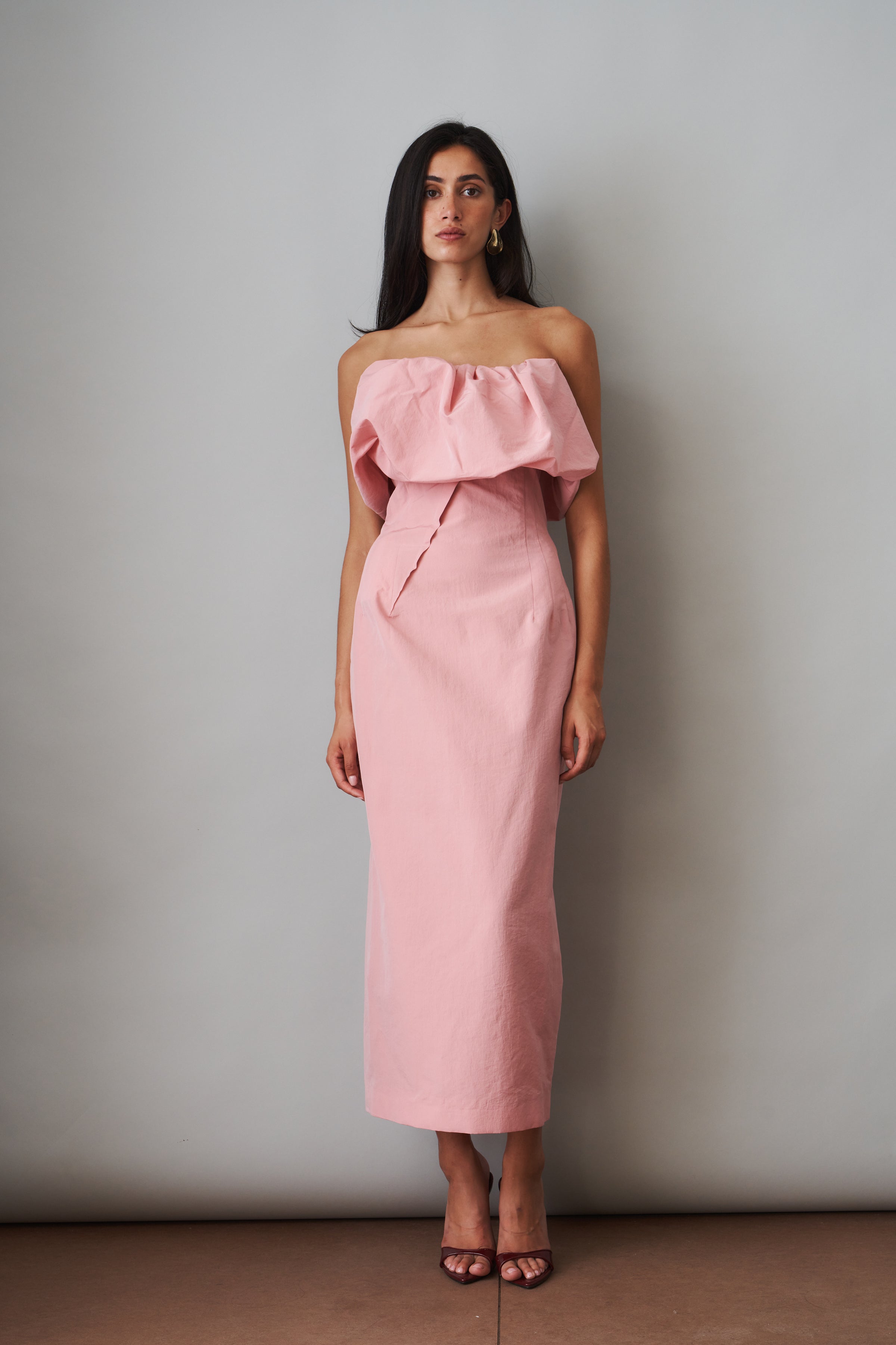 Sculptural Neckline Fitted Dress in Pink