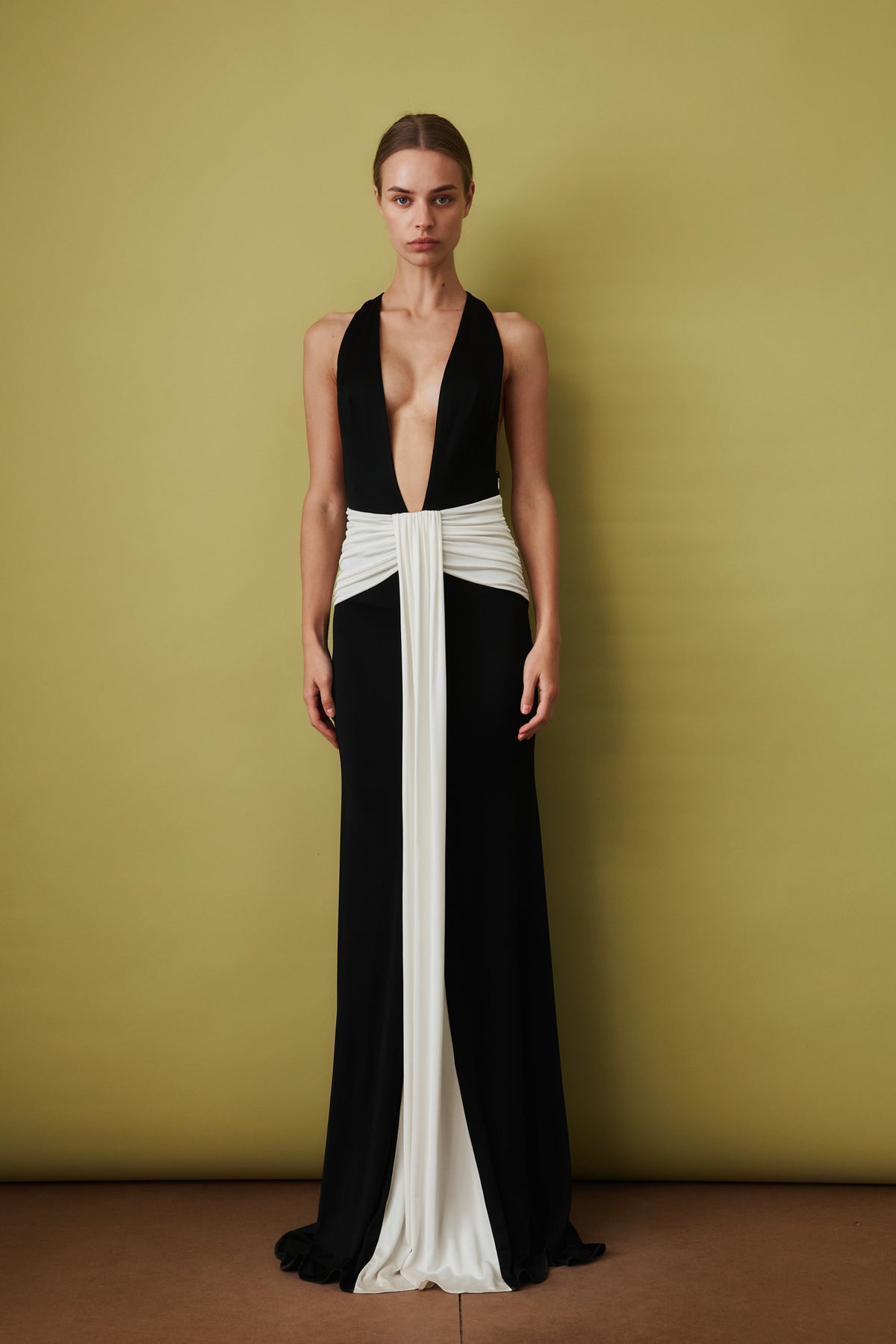 Siwa Maxi Dress in Raven