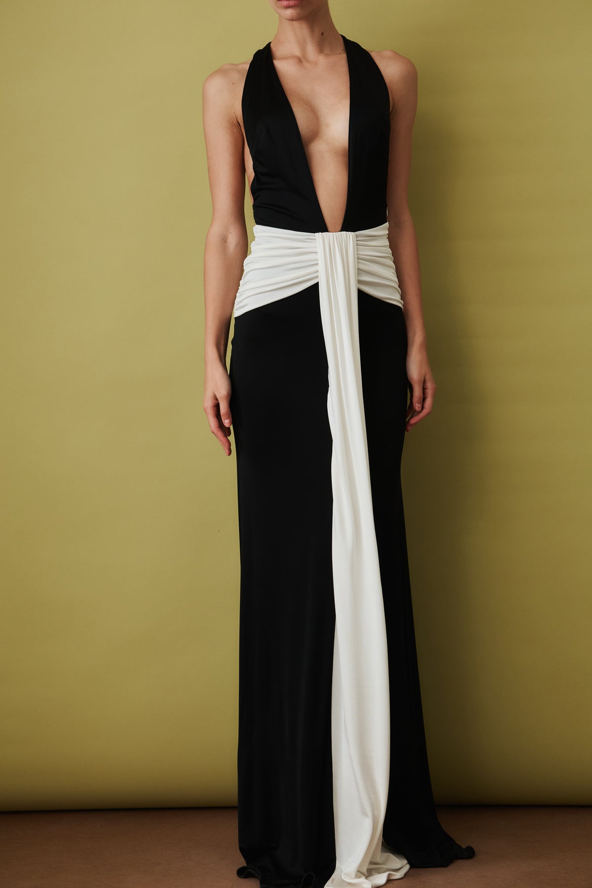 Siwa Maxi Dress in Raven
