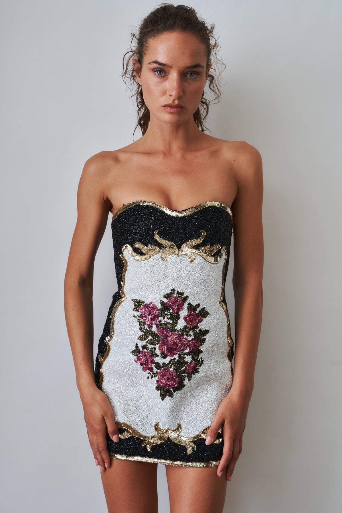 Ismeria Embroidered Dress - DÉSORDRE