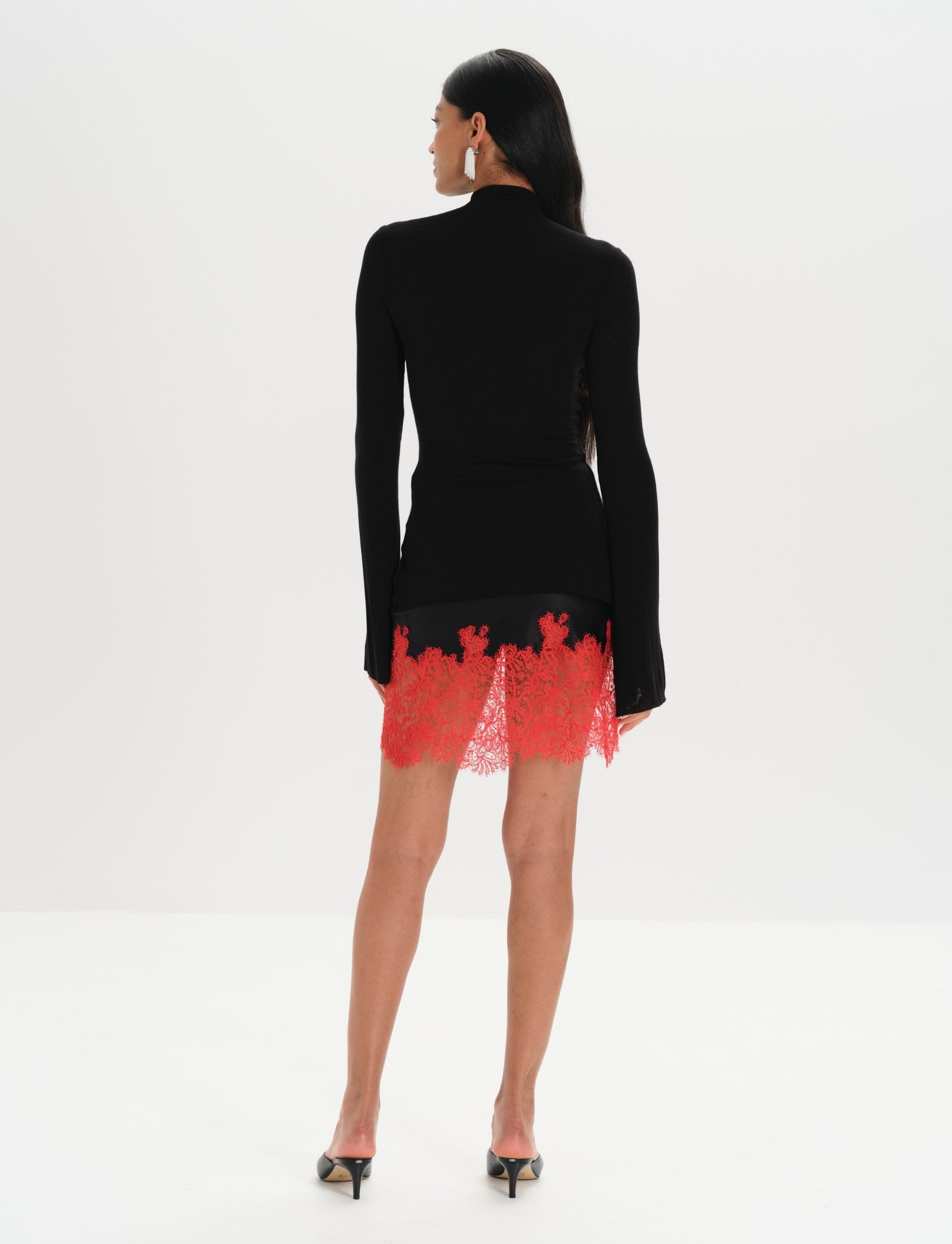 Leyla Blouse Black - MANURI