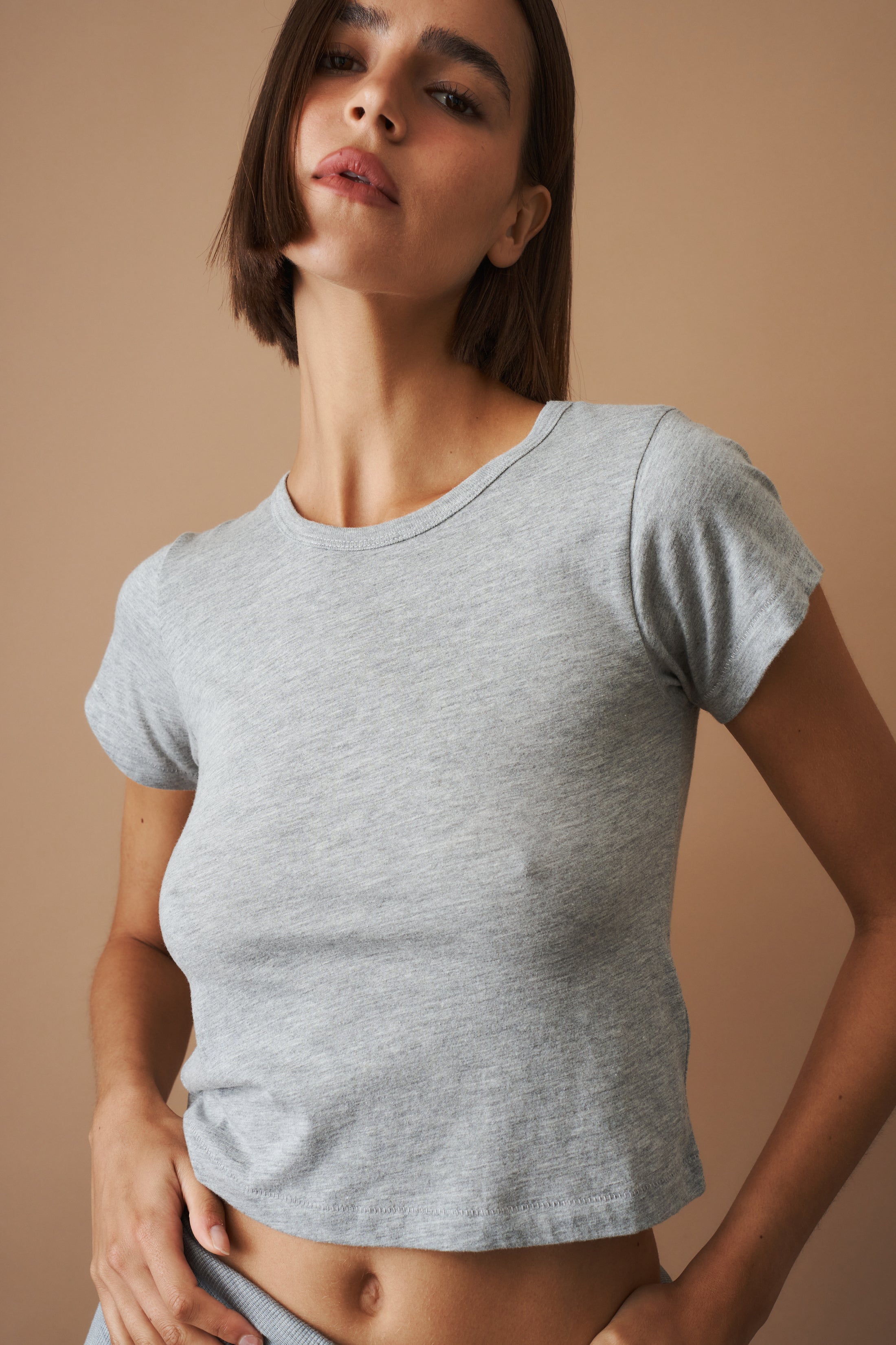 Short Sleeve Baby Tee Heather Grey - DÉSORDRE