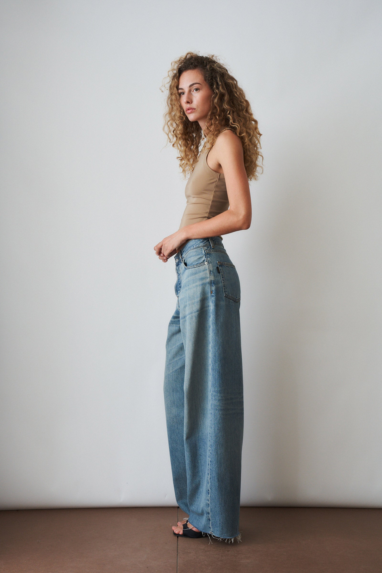 Bethany Ionic Blue - DÉSORDRE