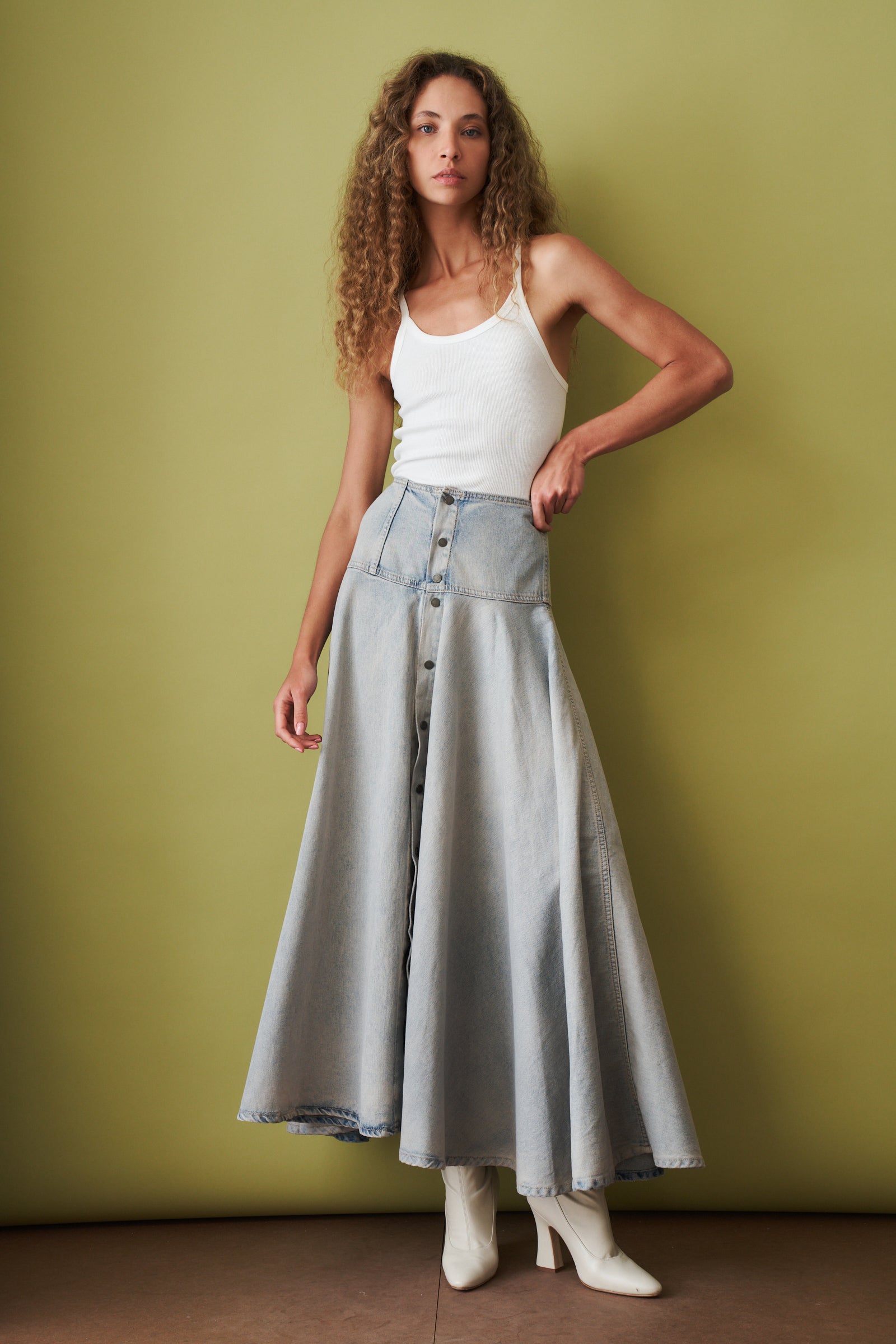 Temple Light Space Maxi Skirt - DÉSORDRE