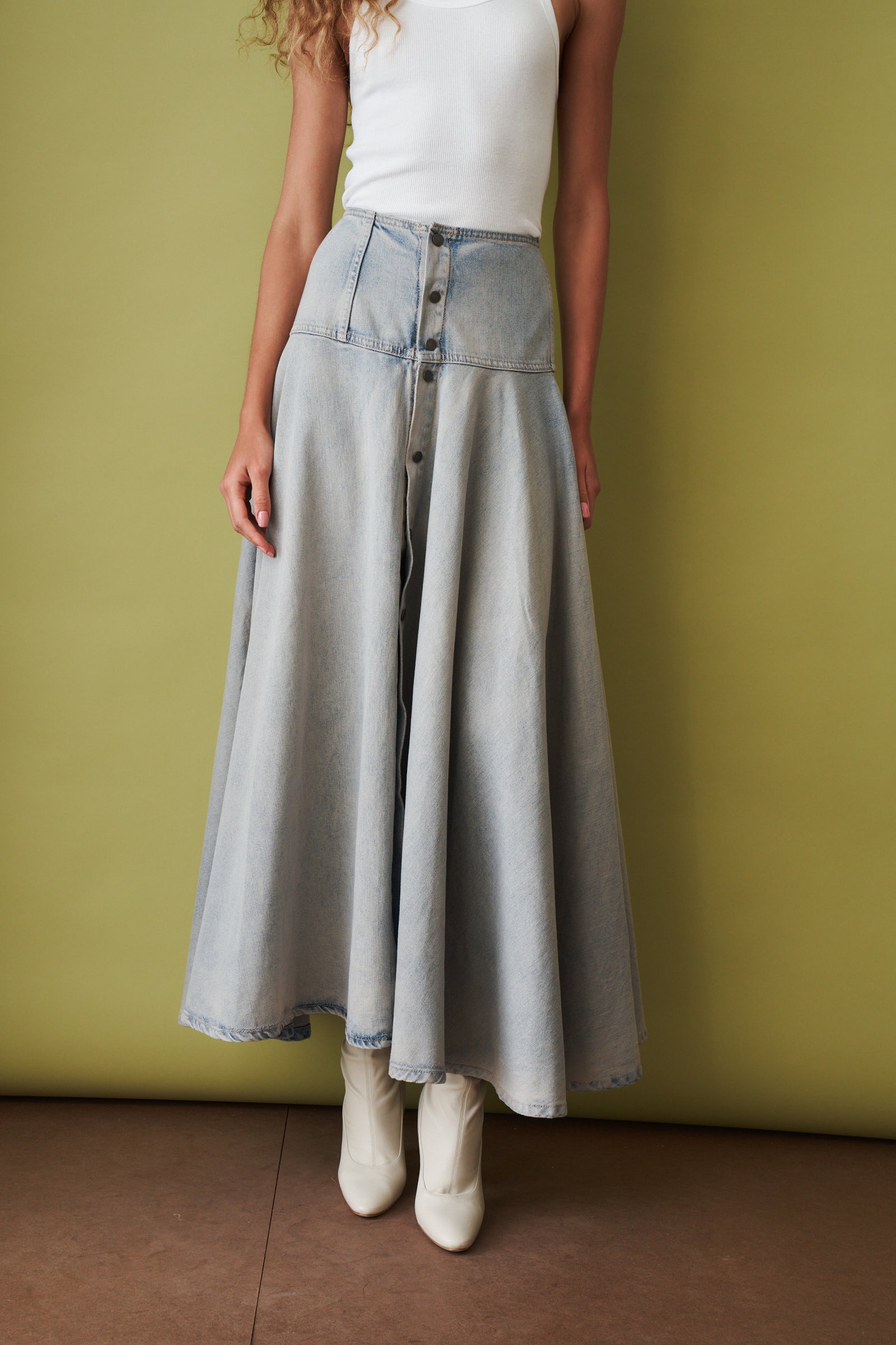 Temple Light Space Maxi Skirt - DÉSORDRE