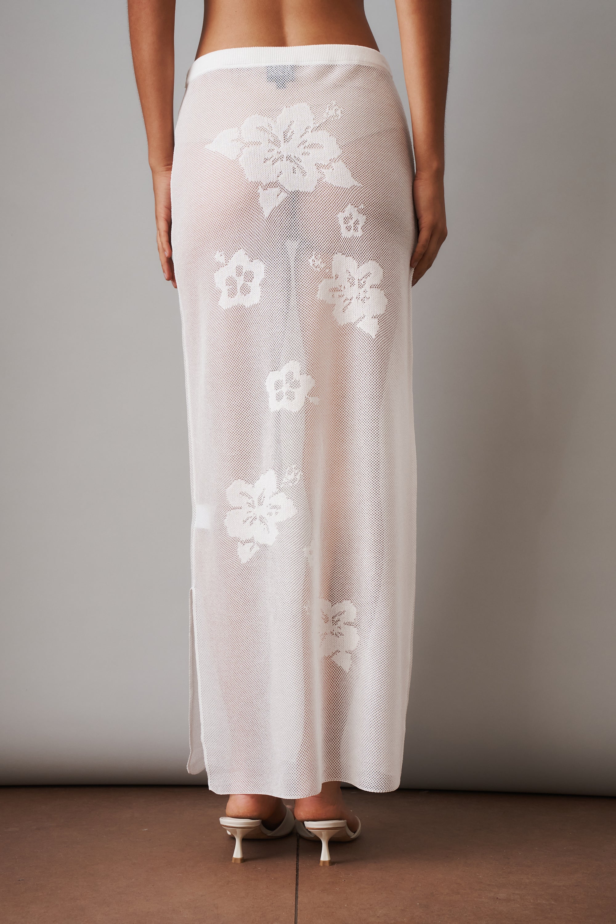Emma Skirt White - DÉSORDRE
