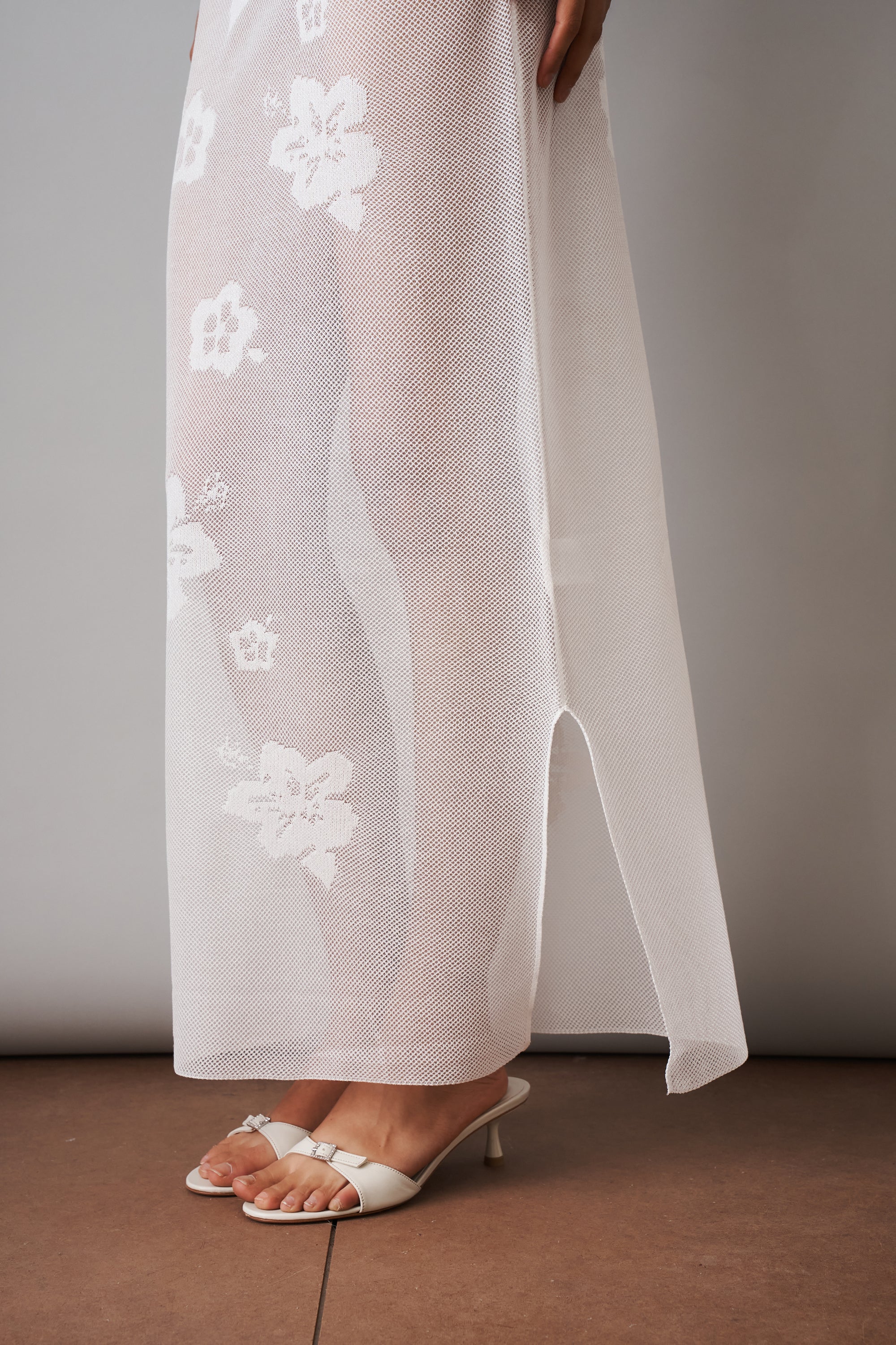 Emma Skirt White - DÉSORDRE