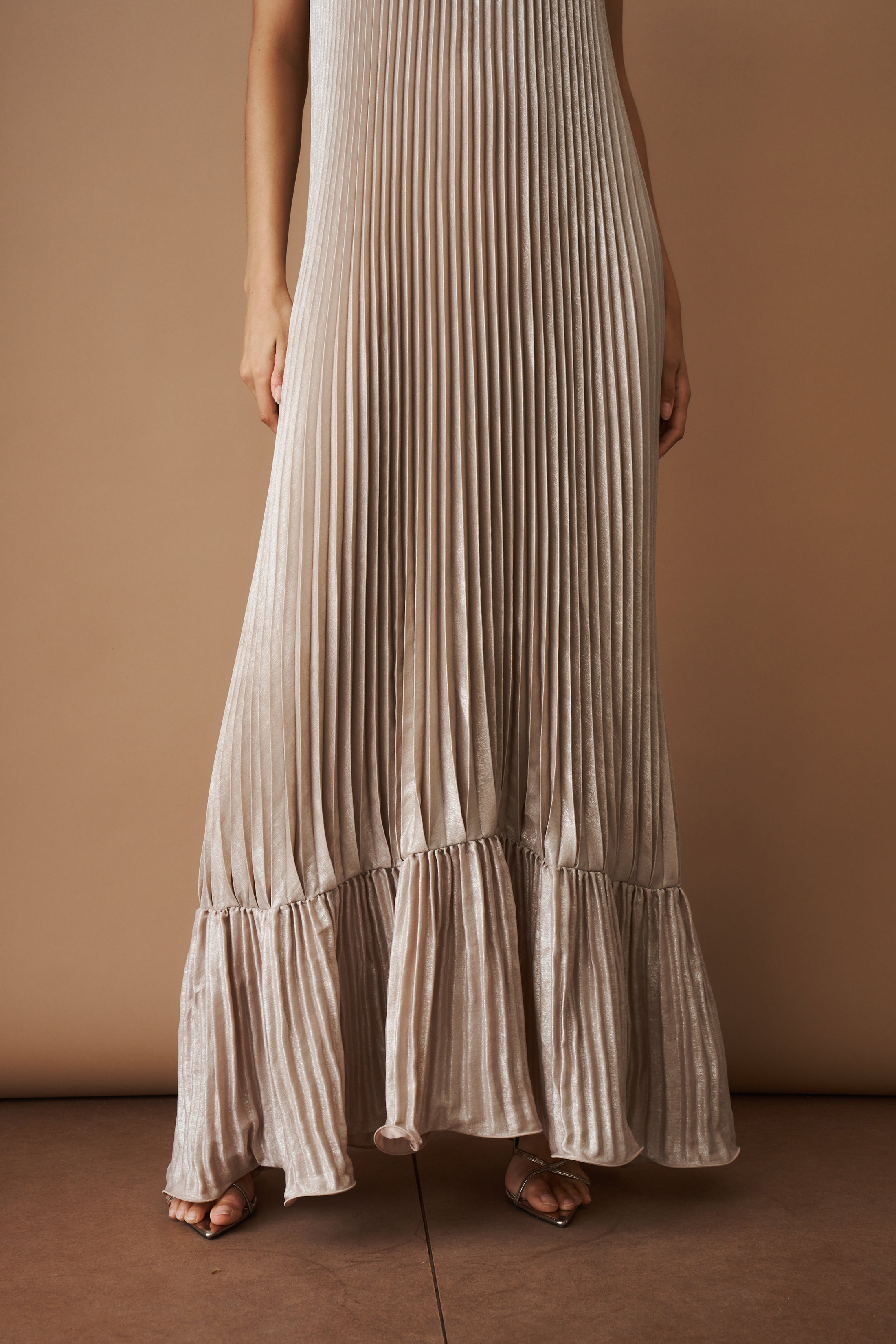 Libertie Gown Champagne - DÉSORDRE