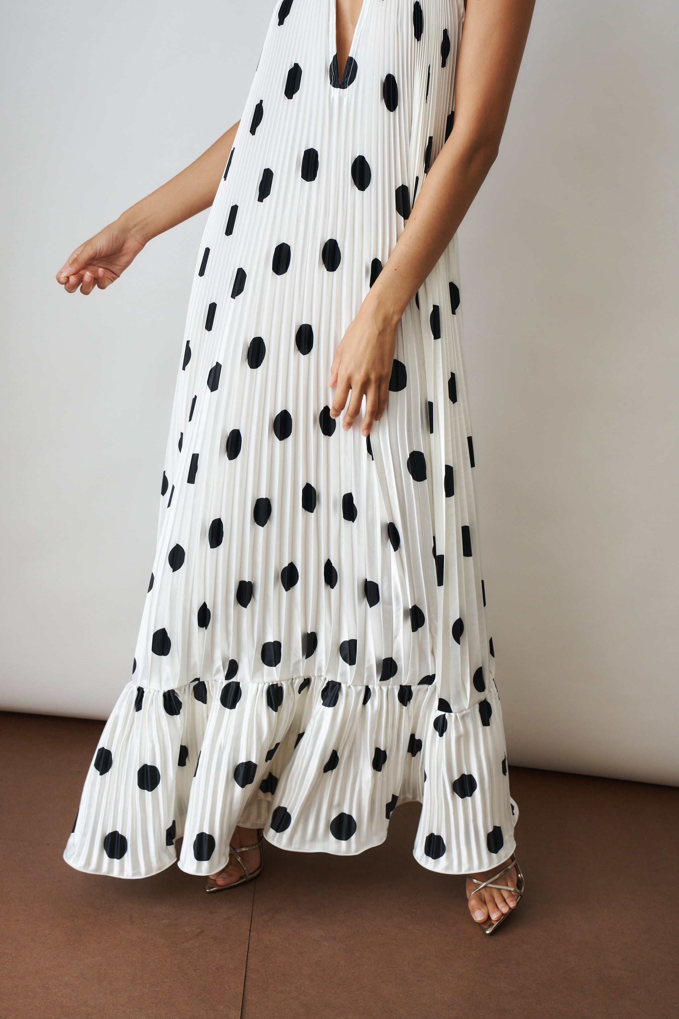 Libertie Gown Polka Dot - DÉSORDRE