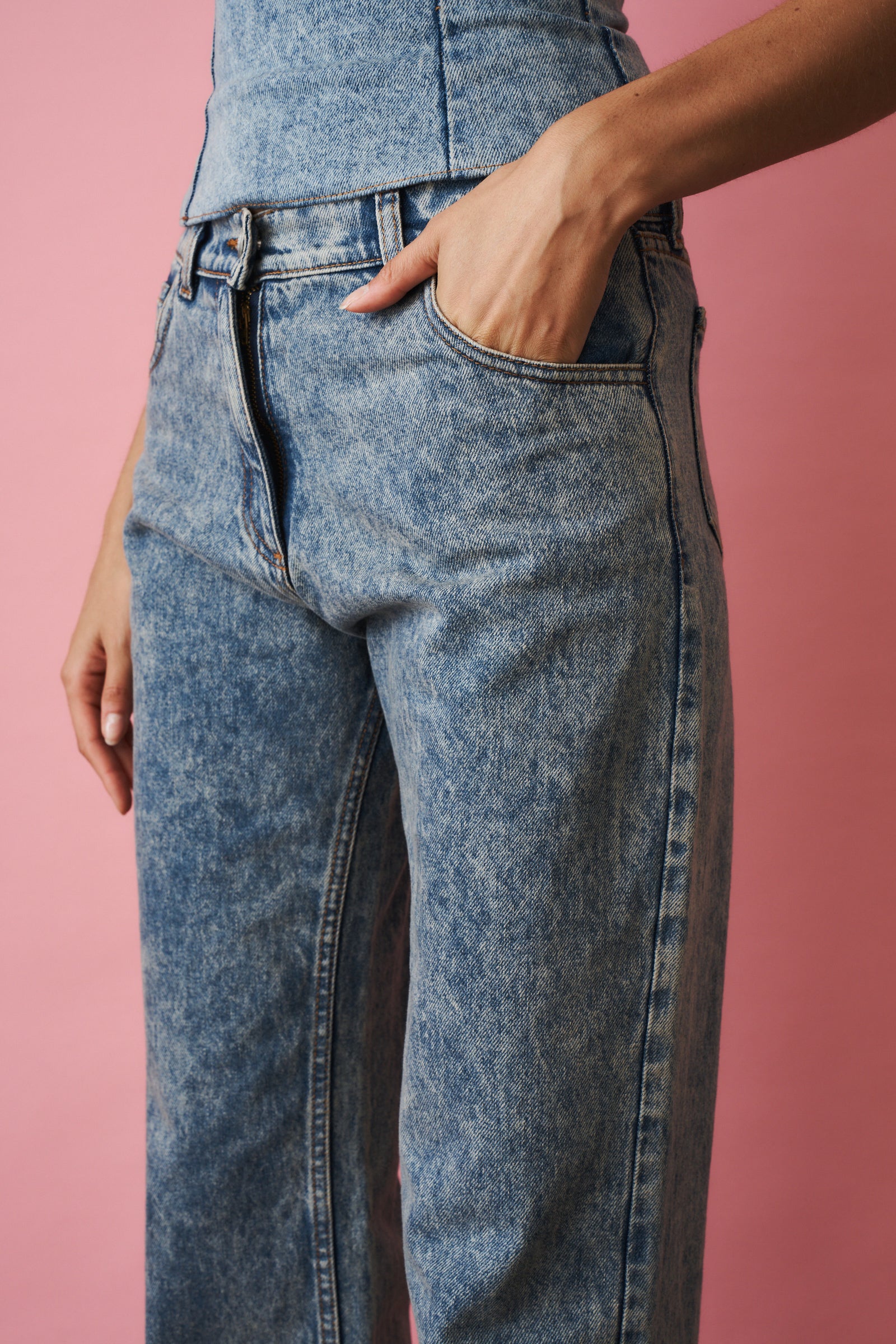 Vintage Denim Straight Leg Jeans - DÉSORDRE