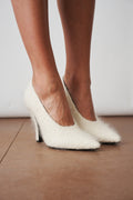 Loomed Sculptural Pumps Cream - DÉSORDRE