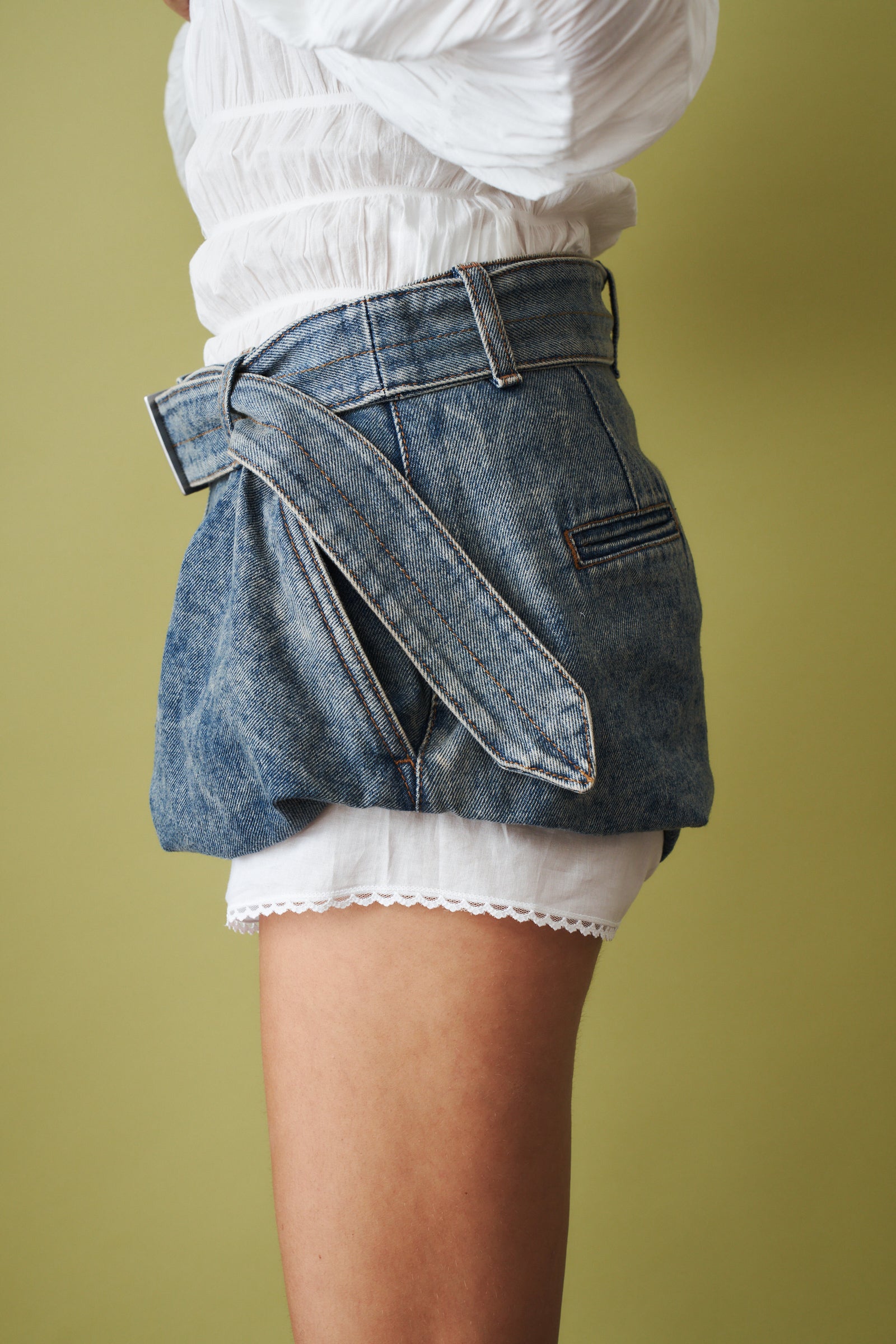 Belted Vintage Denim Shorts - DÉSORDRE