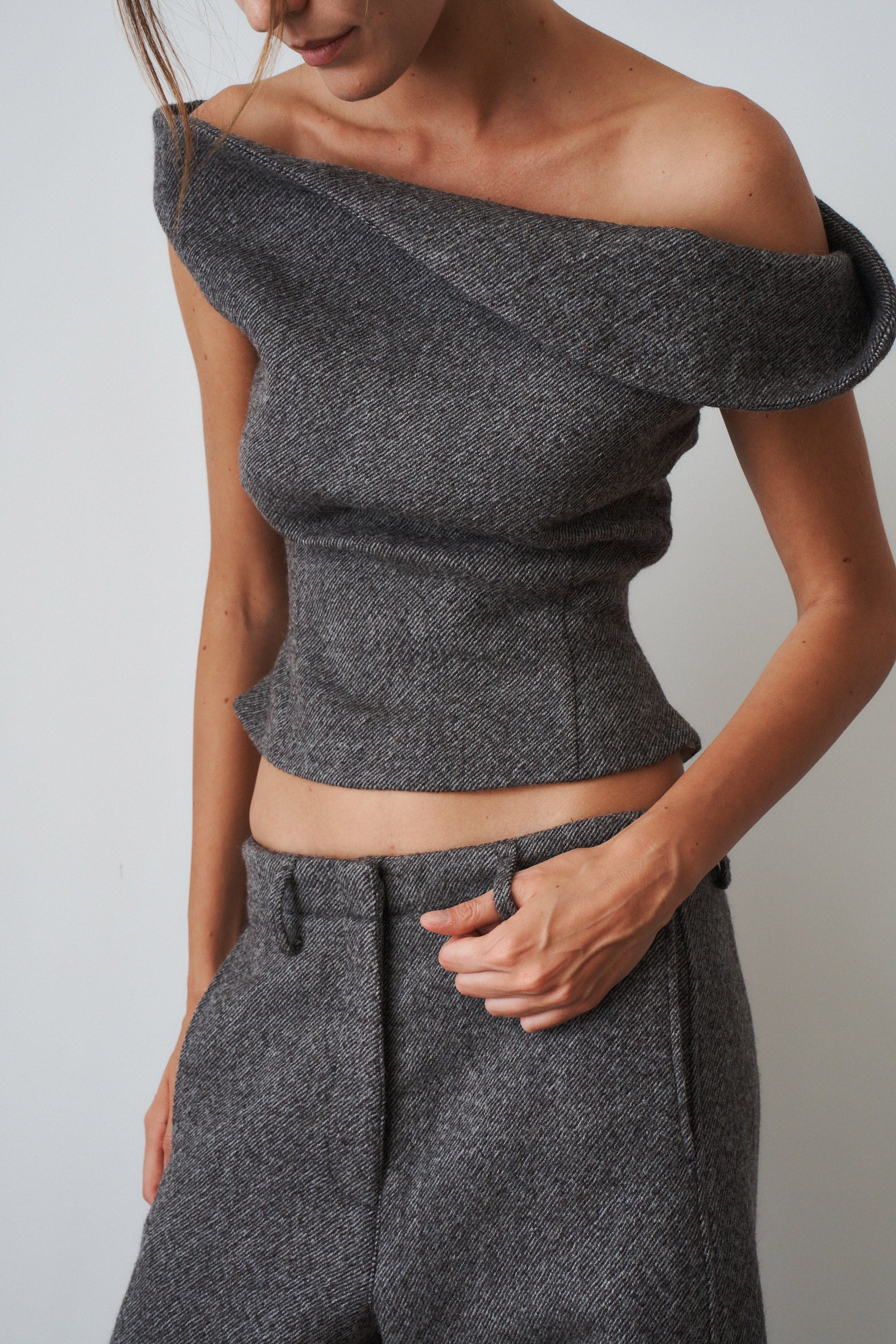 Petal Wool Top Grey - DÉSORDRE