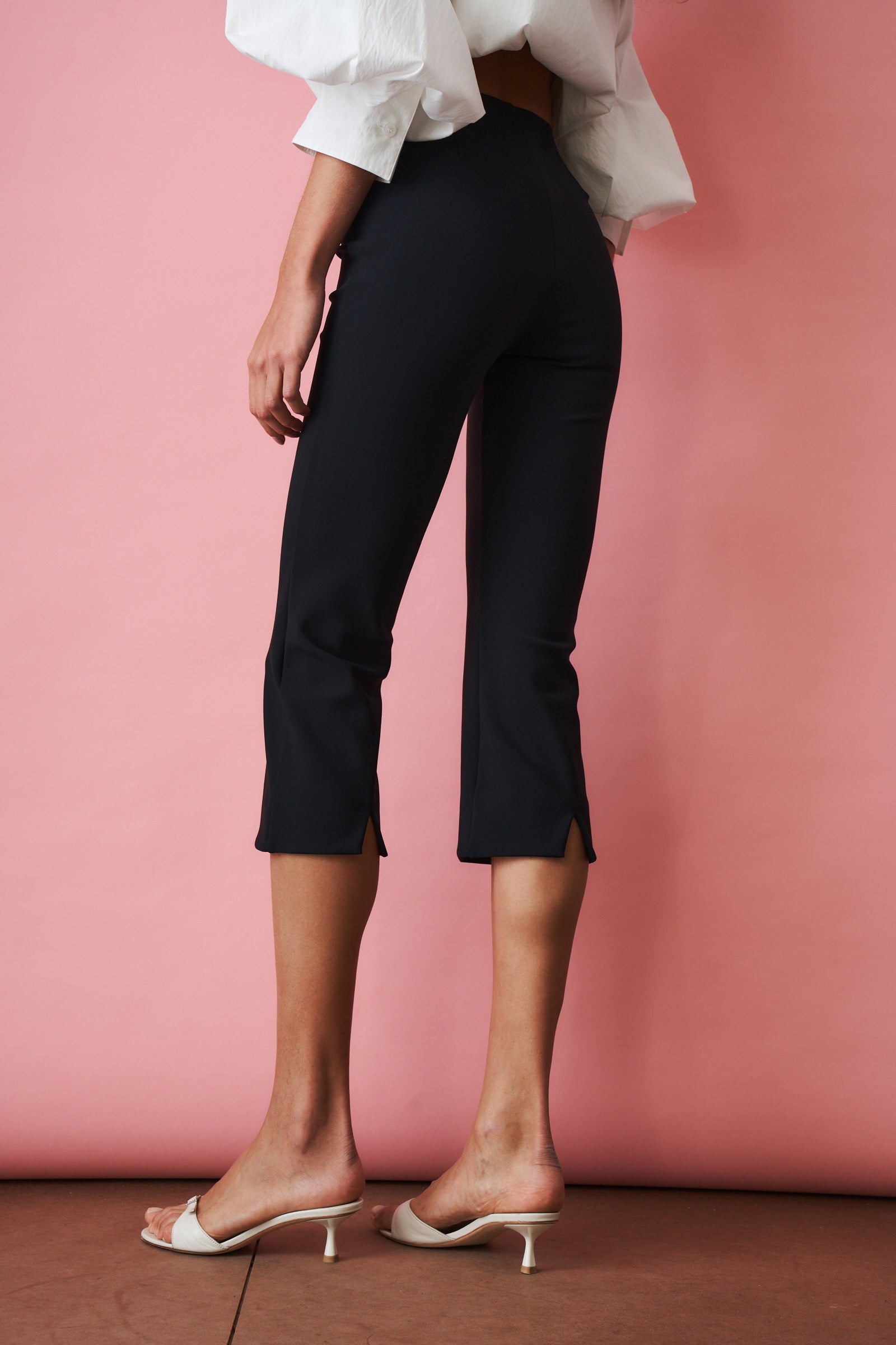 Basic Capri Knit Pant - DÉSORDRE