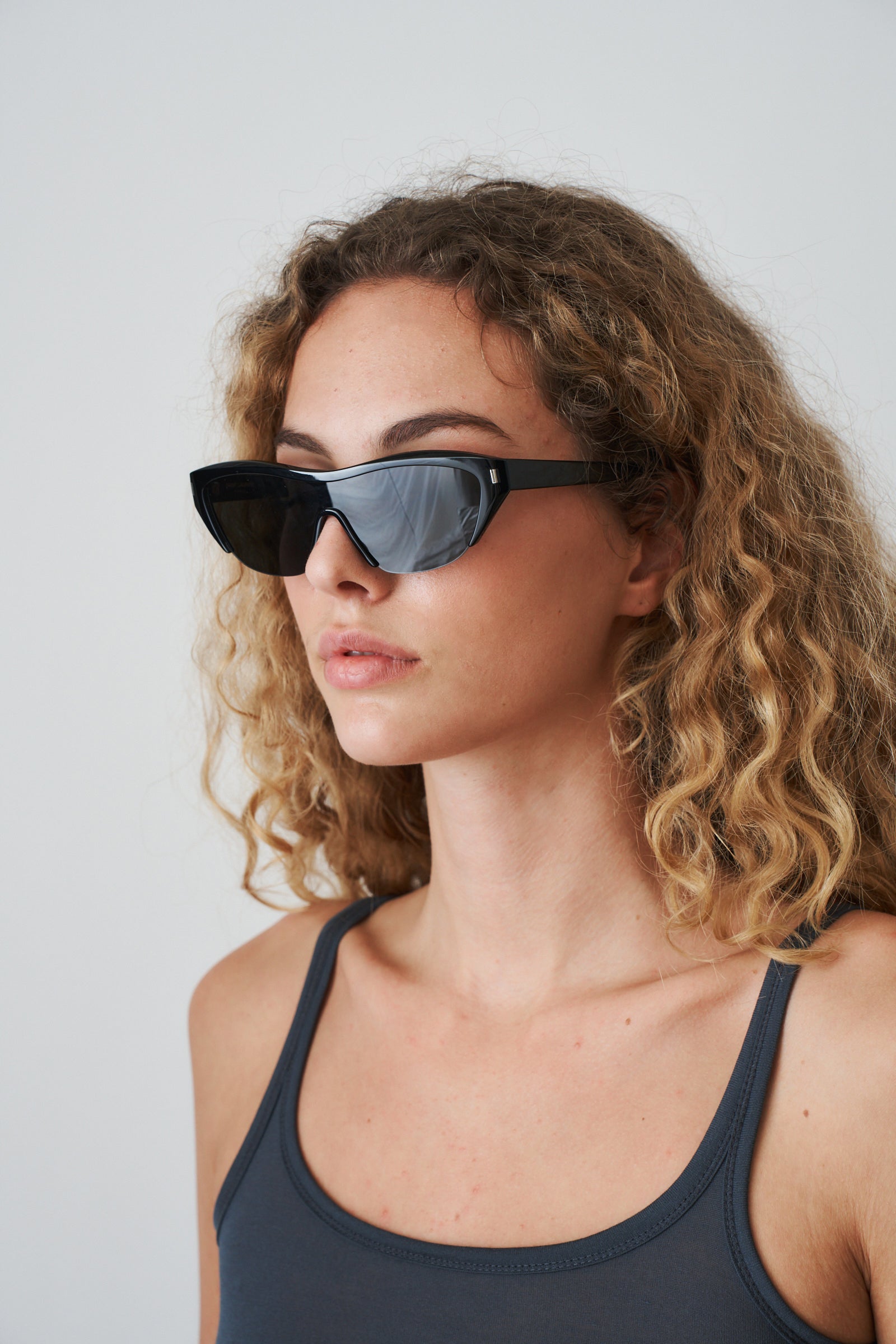 Mask Sunglasses - DÉSORDRE