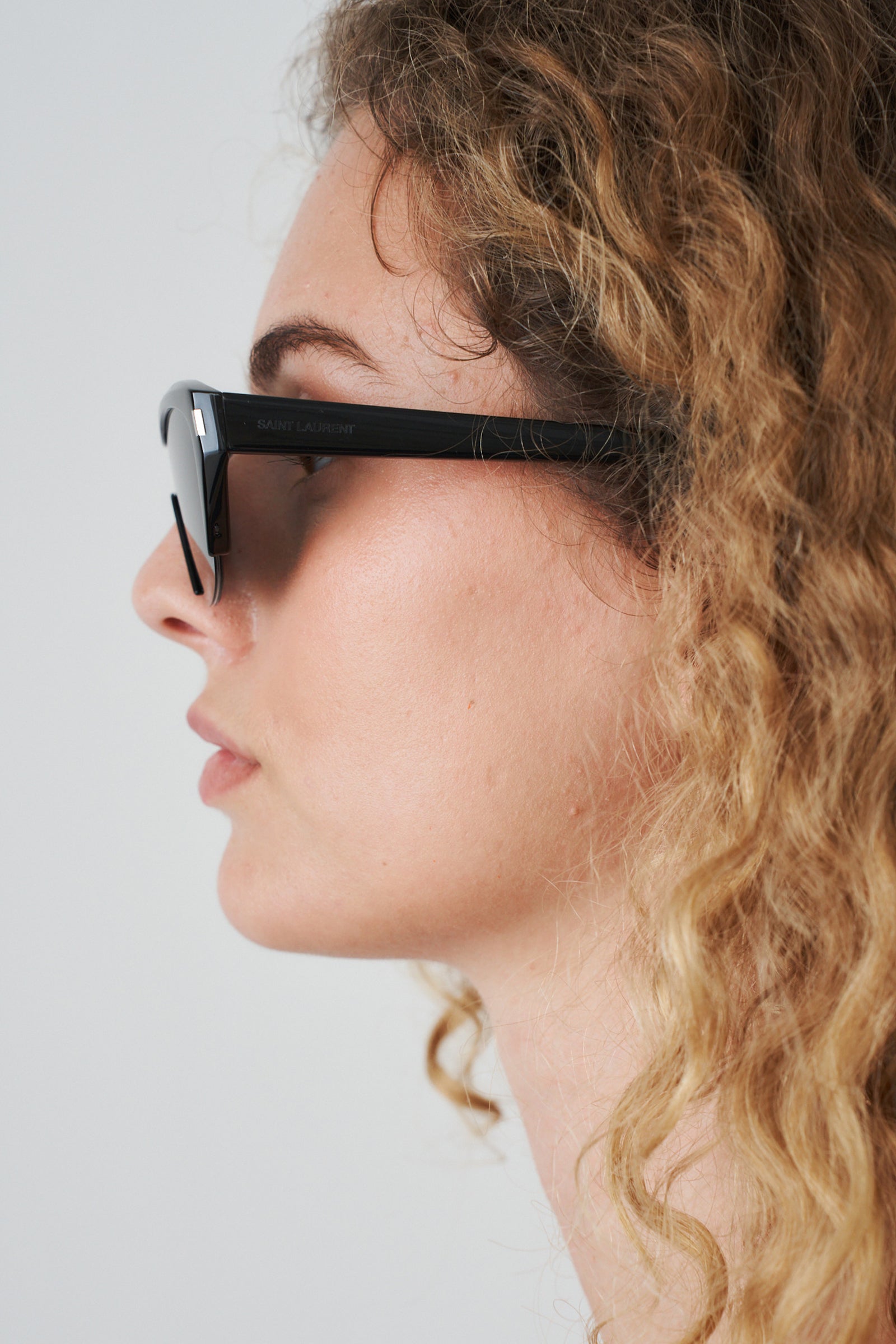 Mask Sunglasses - DÉSORDRE