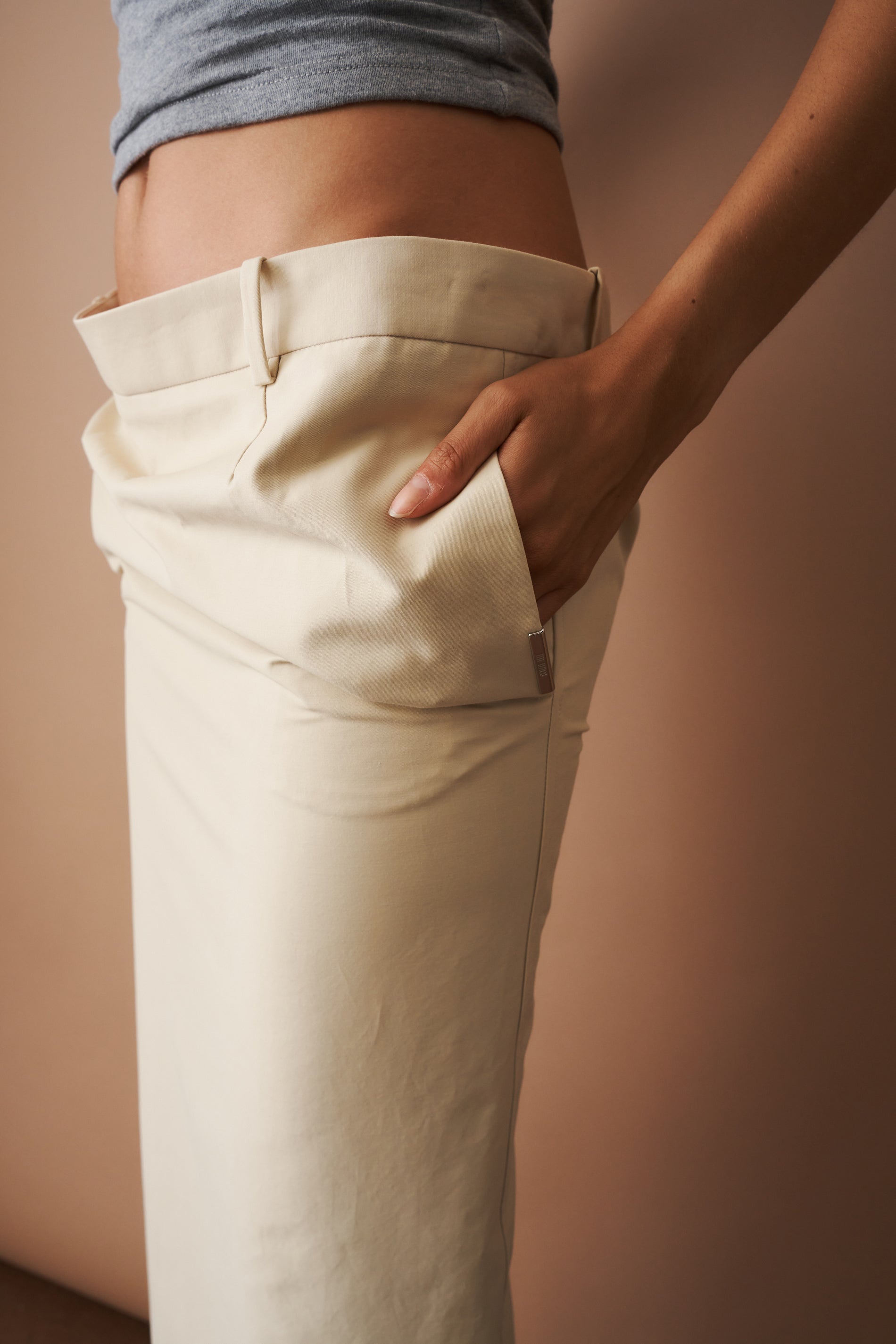 Beige Midi Skirt - DÉSORDRE