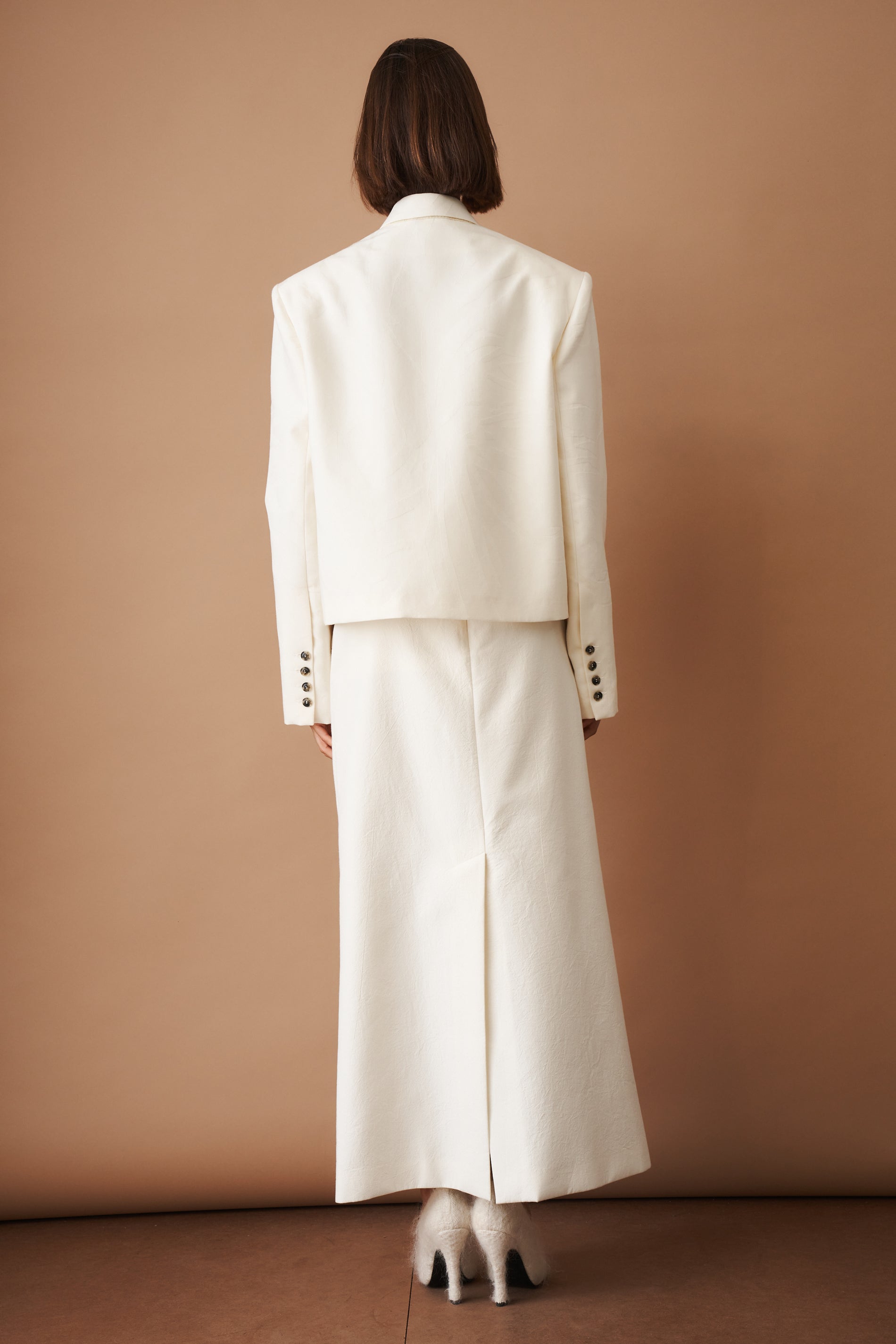 Classic Cream Boxy Blazer - DÉSORDRE