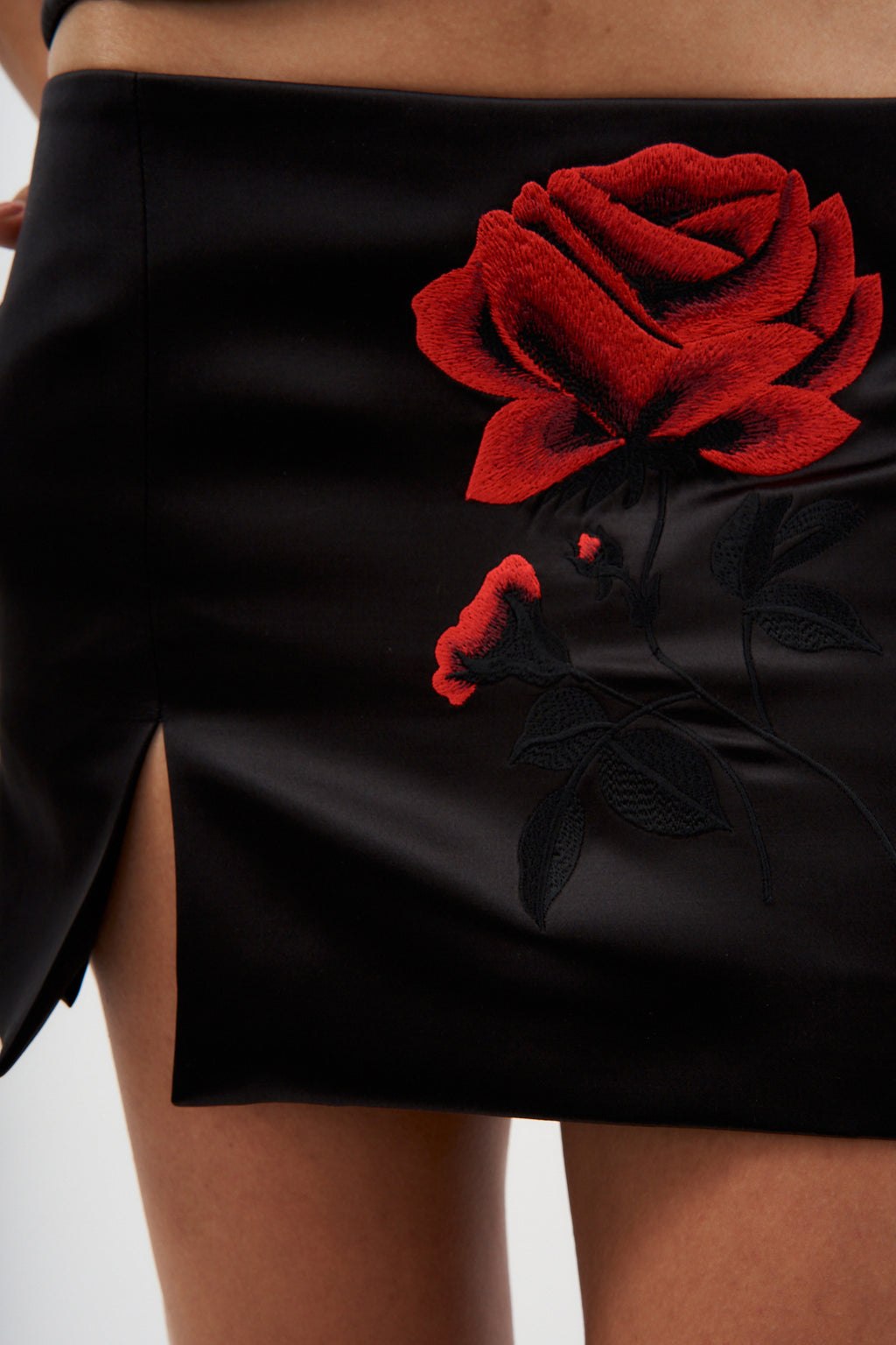 Rose Embroidered Black Mini Skirt