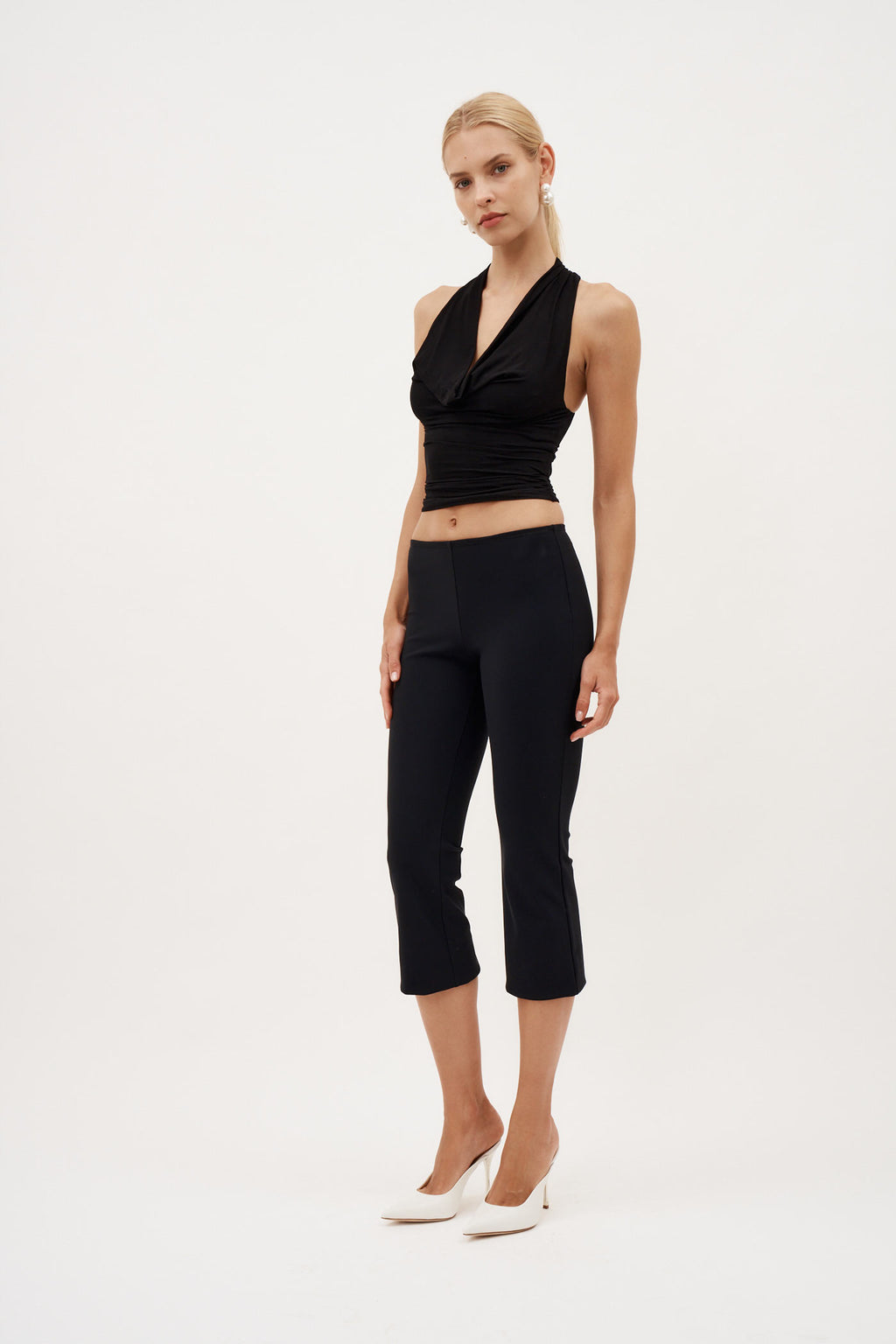 Capri Black Knit Pant