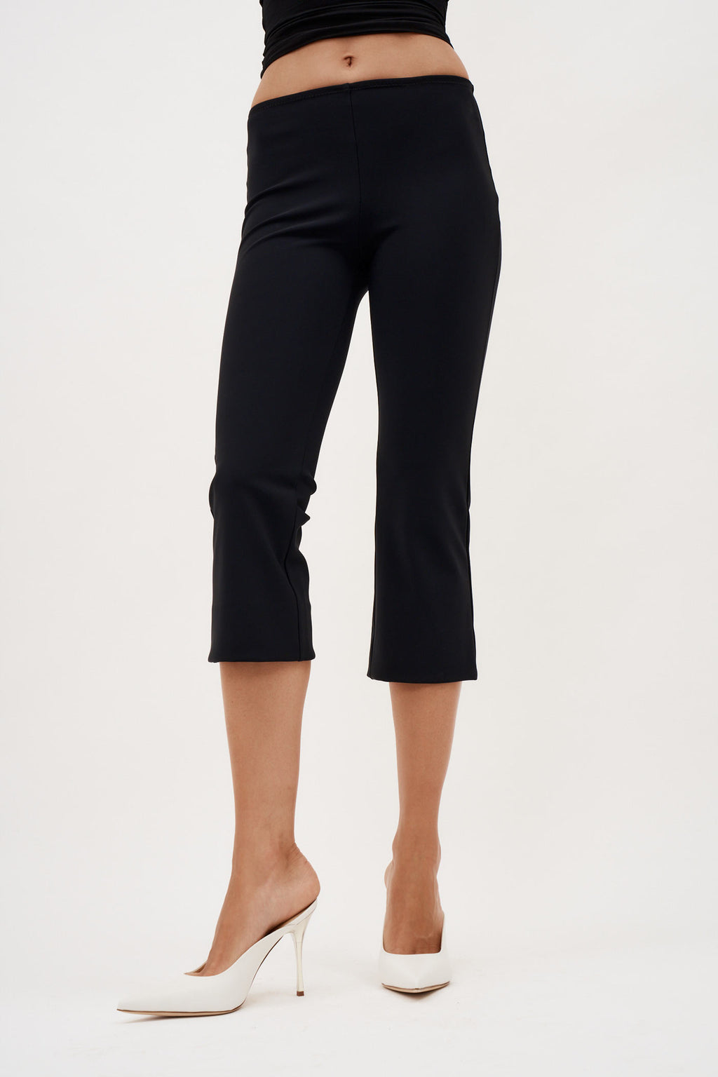 Capri Black Knit Pant