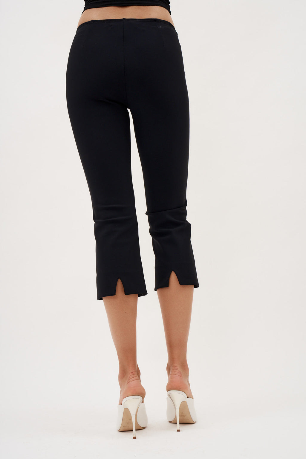 Capri Black Knit Pant