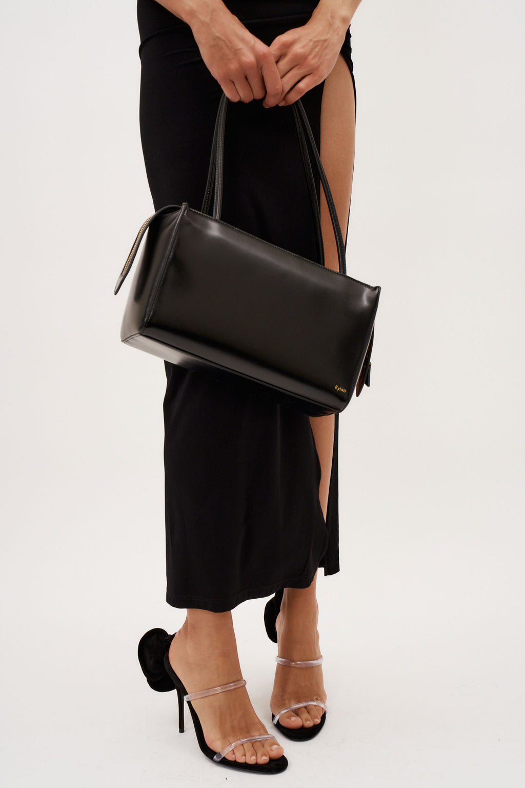 23.1 Black Phoebe Shoulder Bag