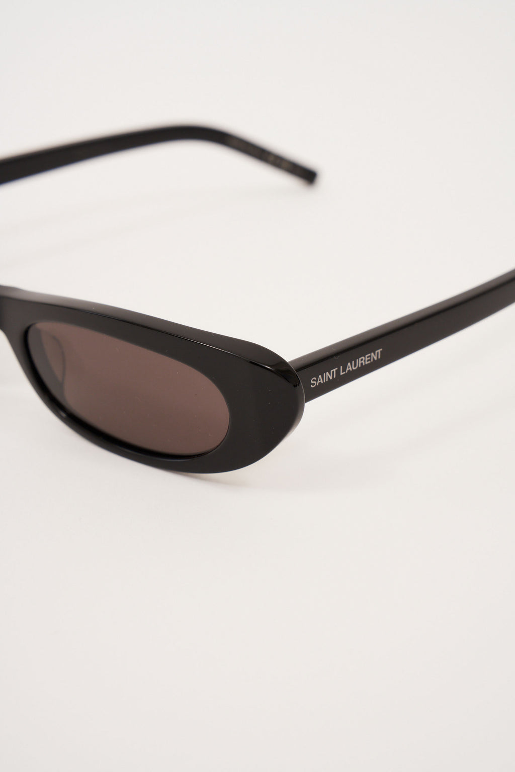 Narrow Vintage Black Sunglasses