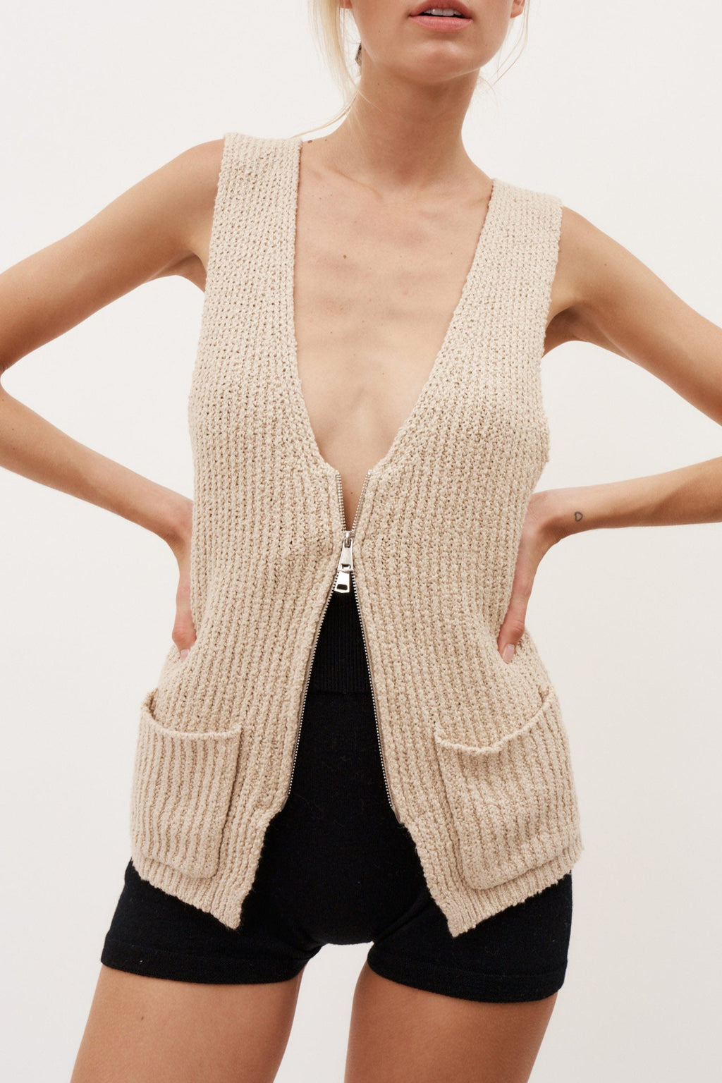 Cae Beige Vest