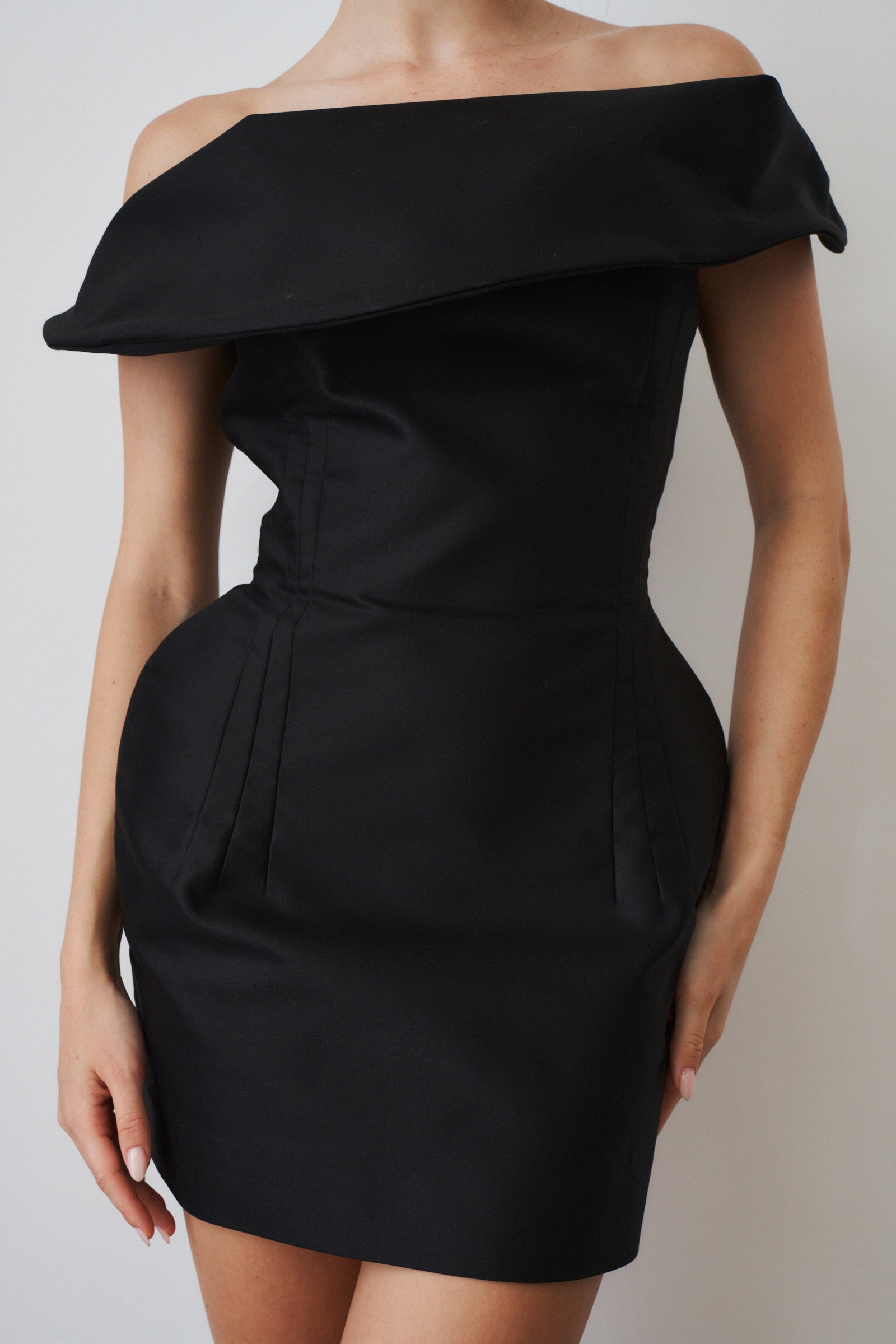 Sculpted Cotton Mini