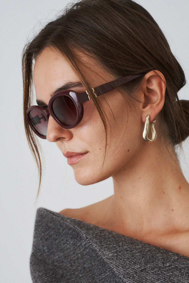Plum Oval Sunglasses