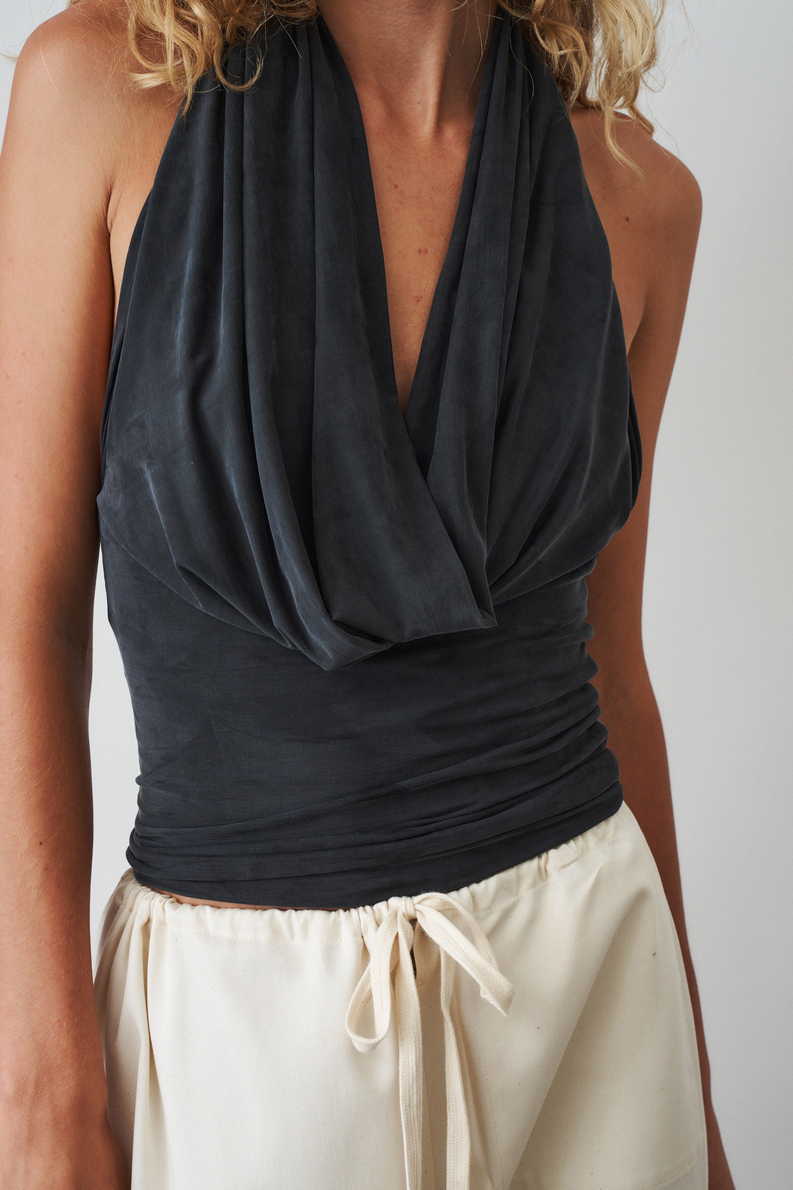 Viona Top Washed Charcoal