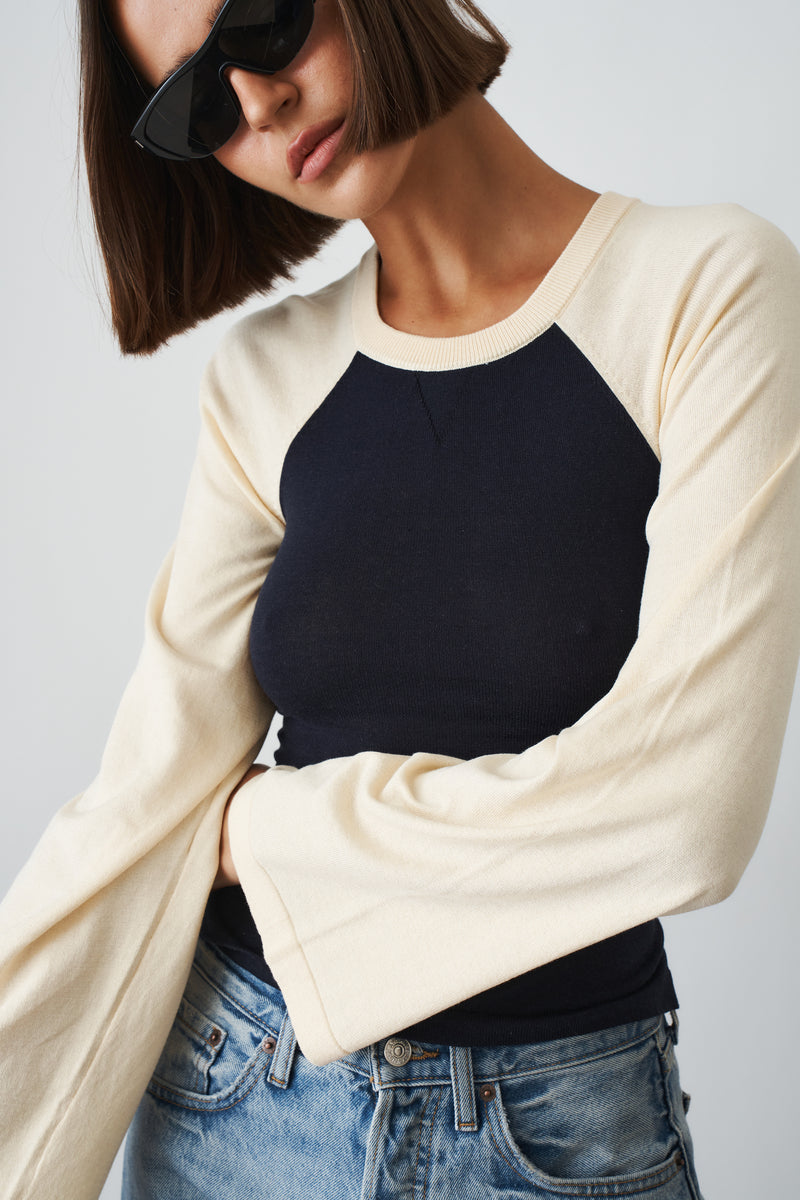 Off-Season Knitted Raglan Shirt