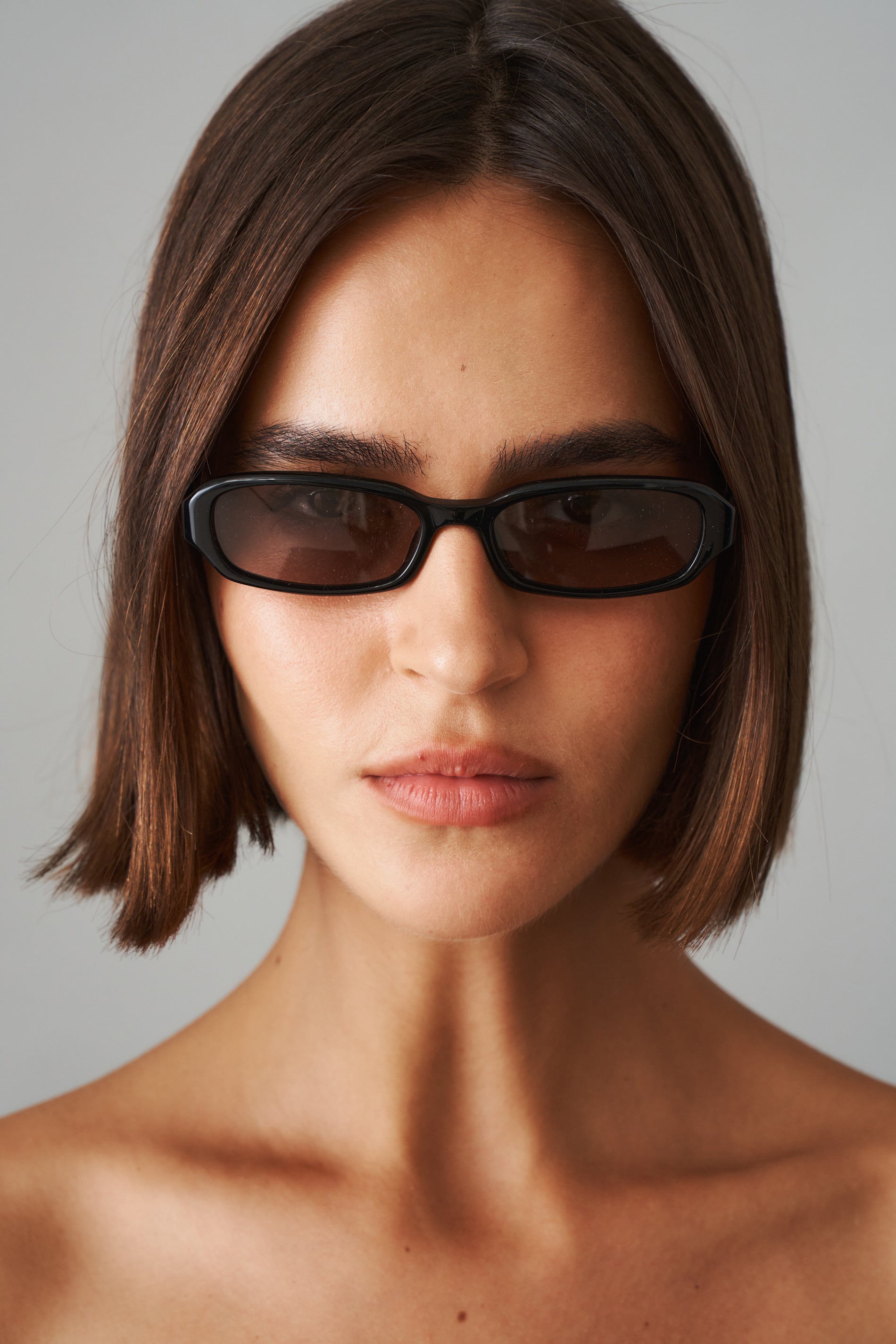 Erin Black Light Lens Sunglasses