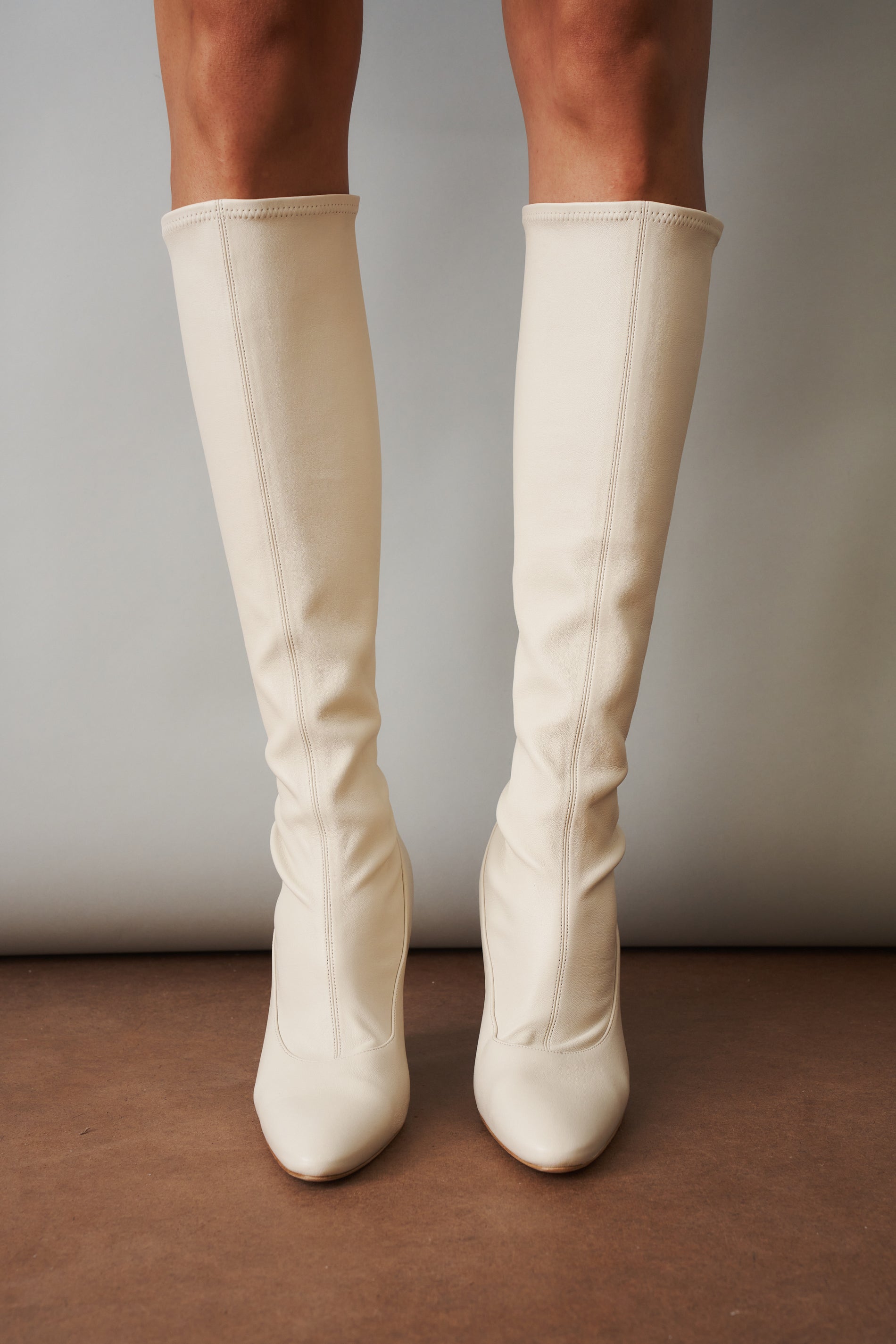 Thick Heel Leather Boot in Cream