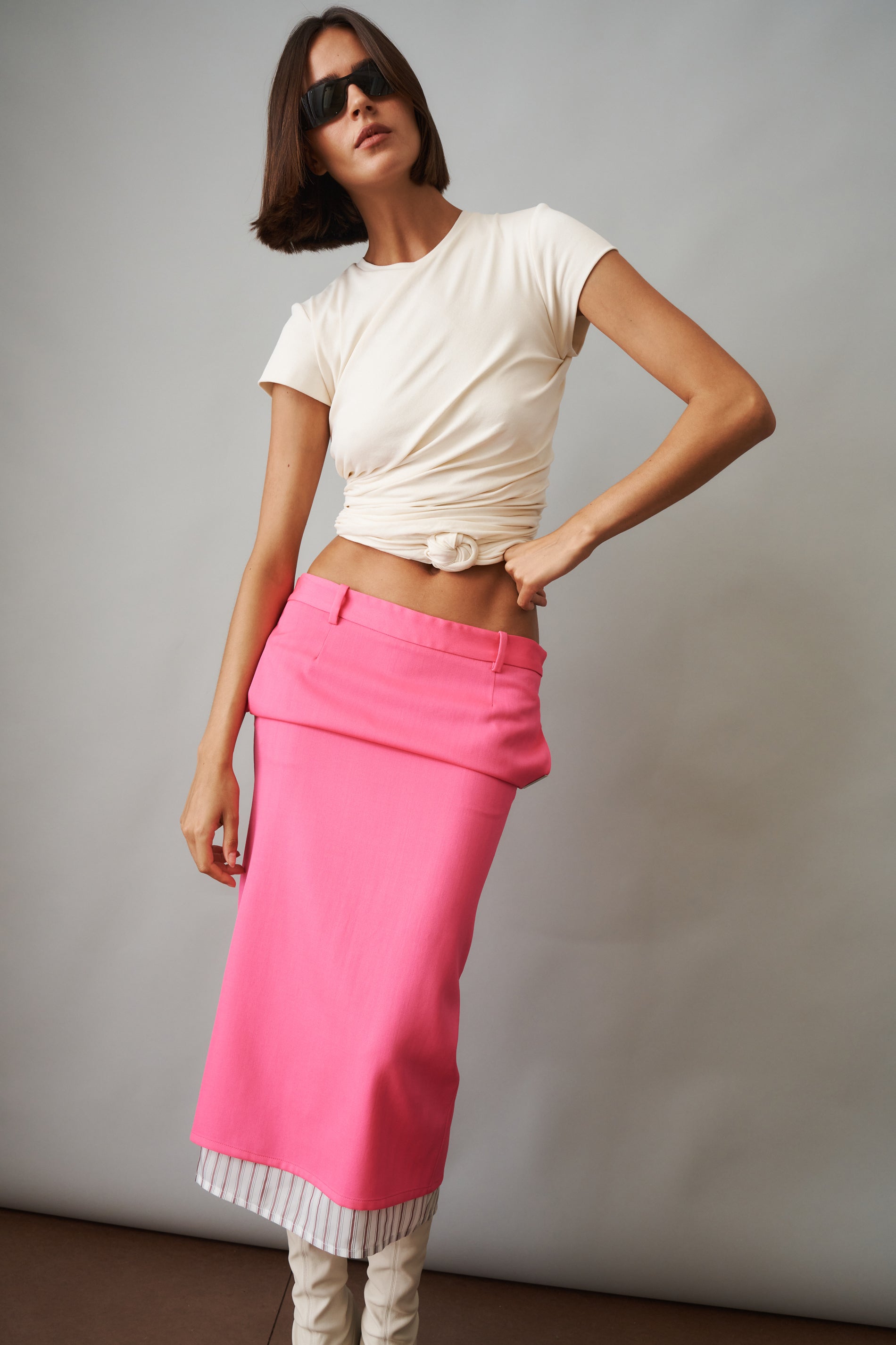 Side Knot Draped T-shirt in Cream