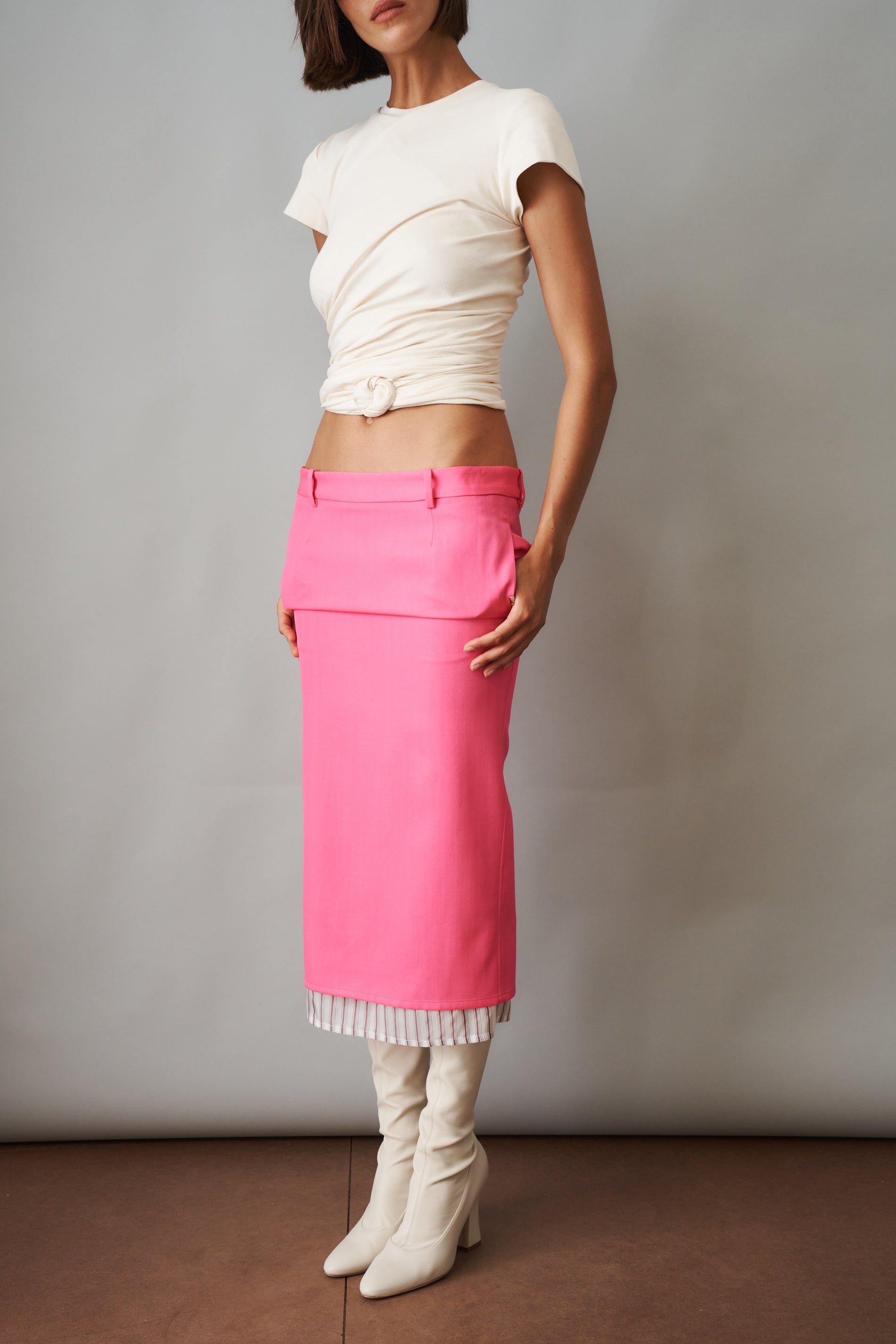 Side Knot Draped T-shirt in Cream