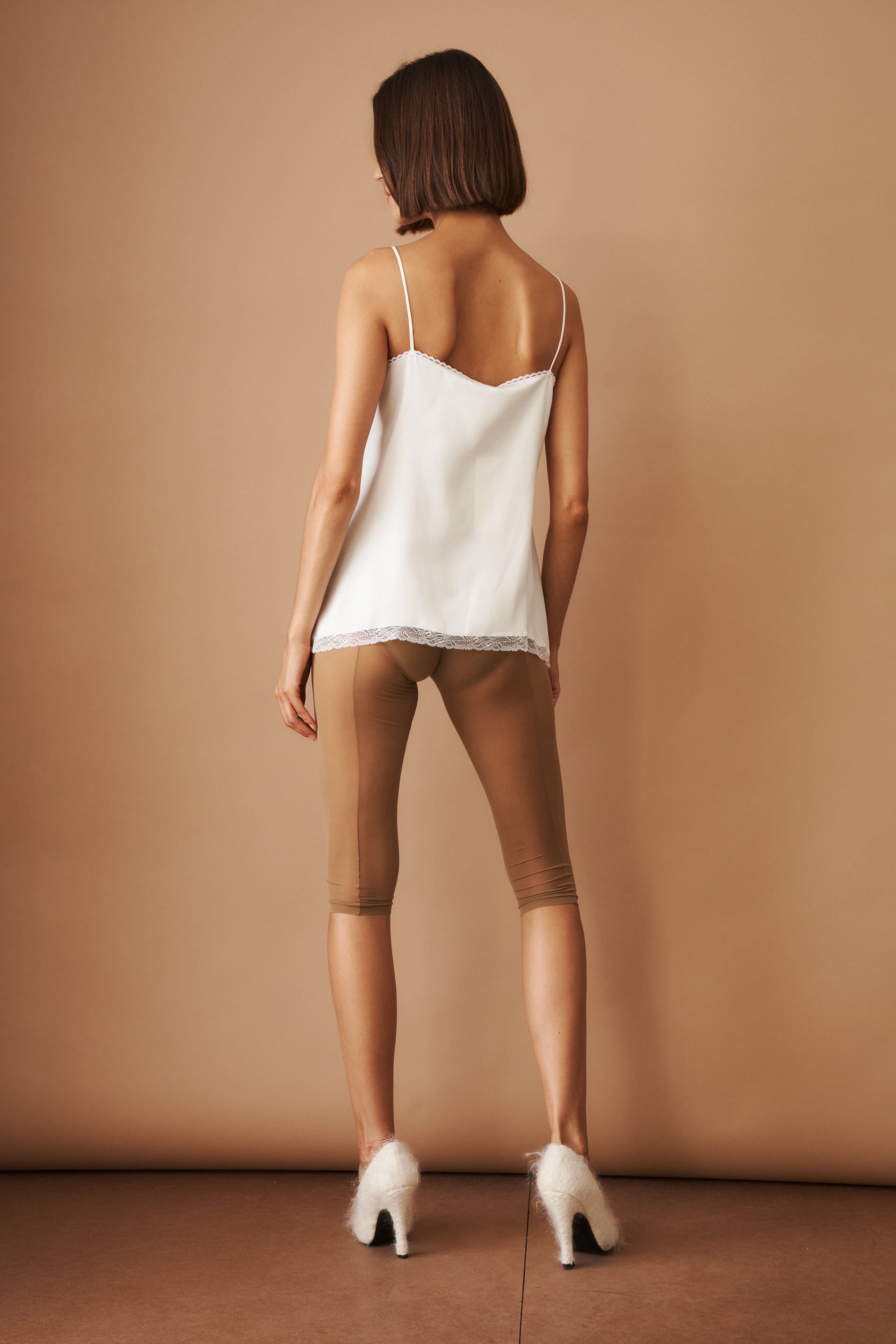 Low Rise Capri Pants in Nude